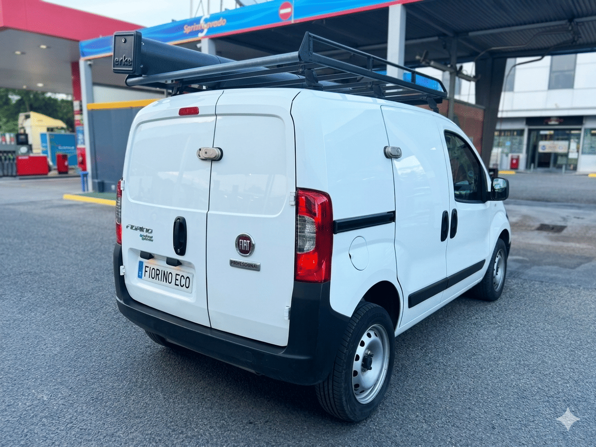 Fiat Fiorino con Radio 