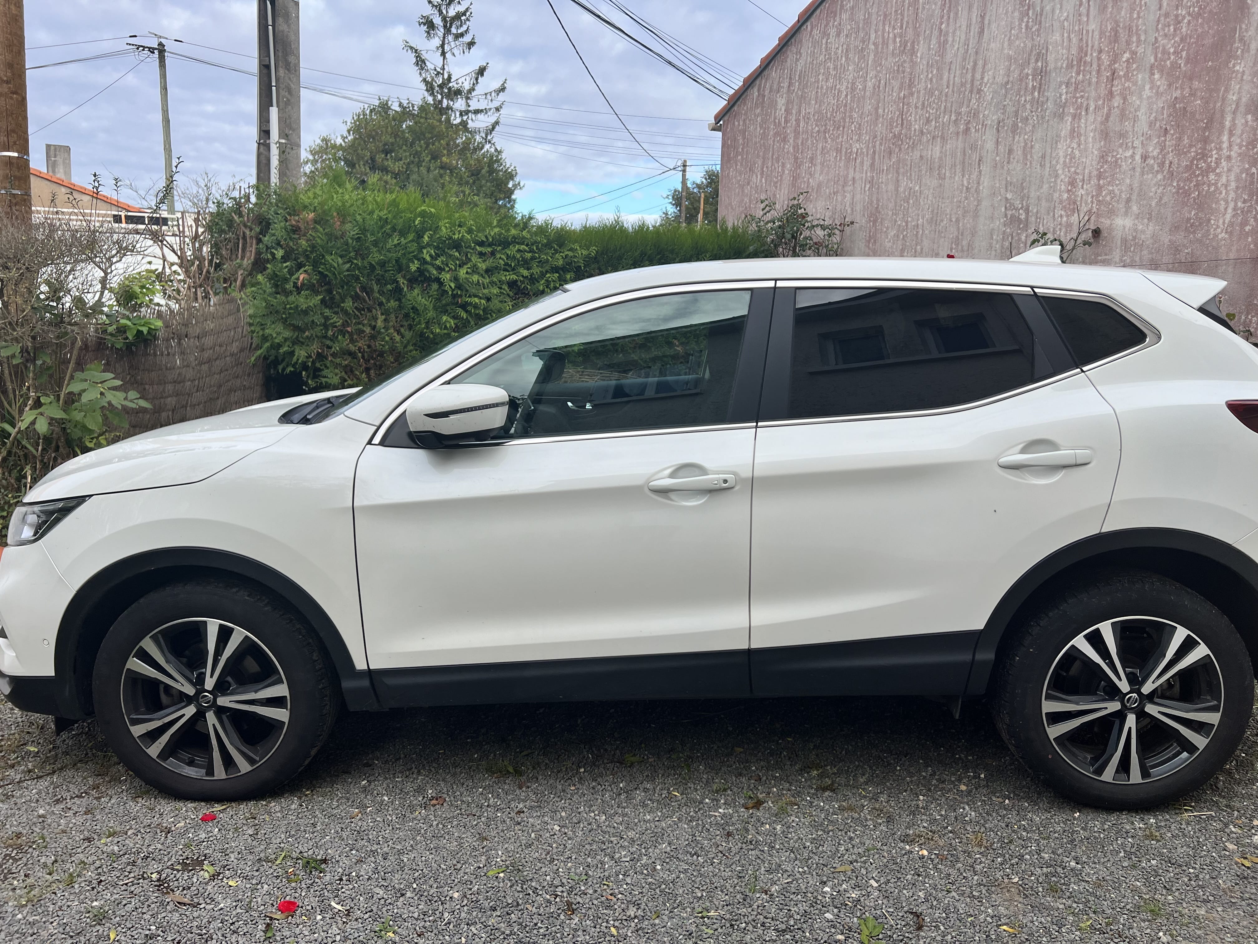 Nissan Qashqai avec Climatisation