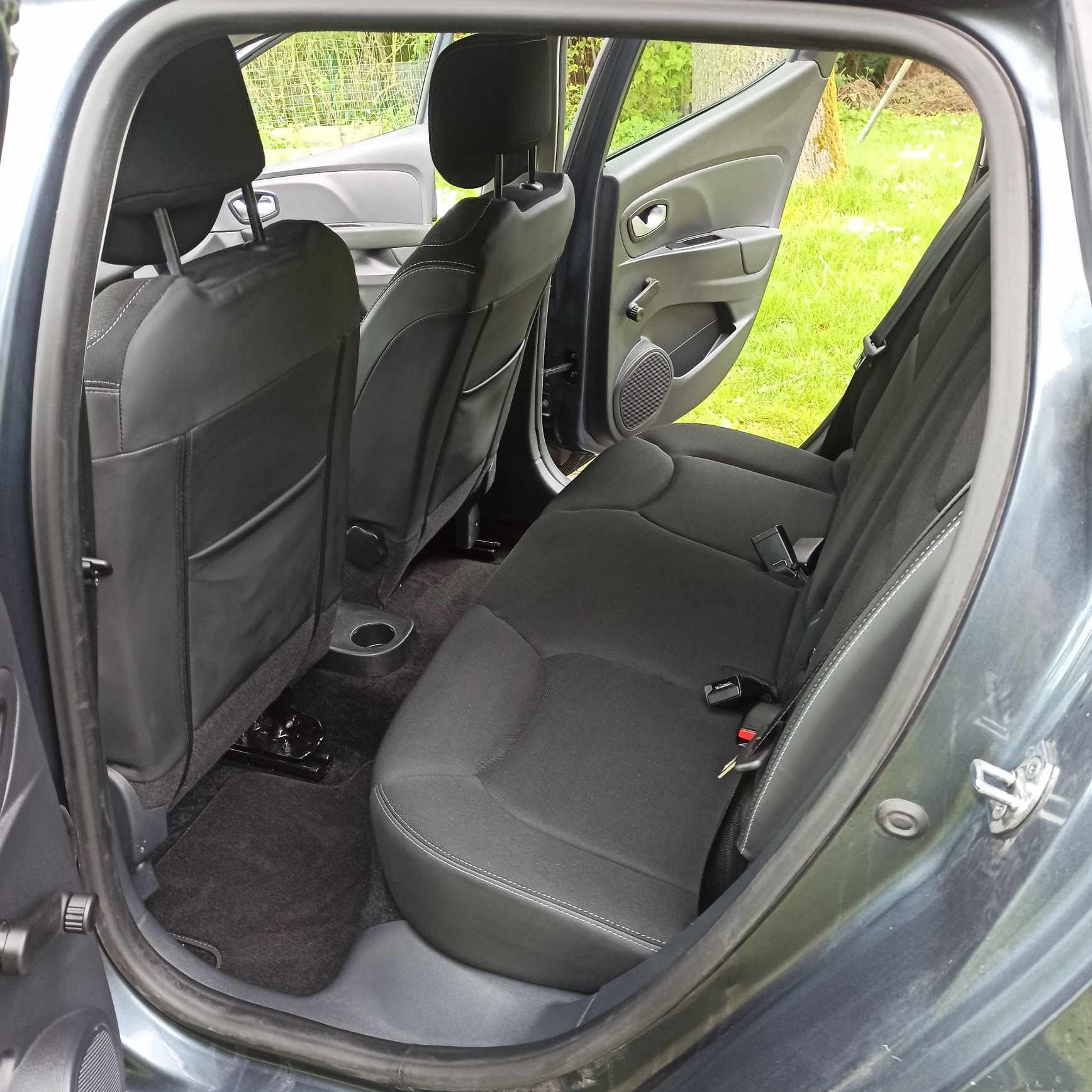 Renault Clio avec Entrée audio / iPod