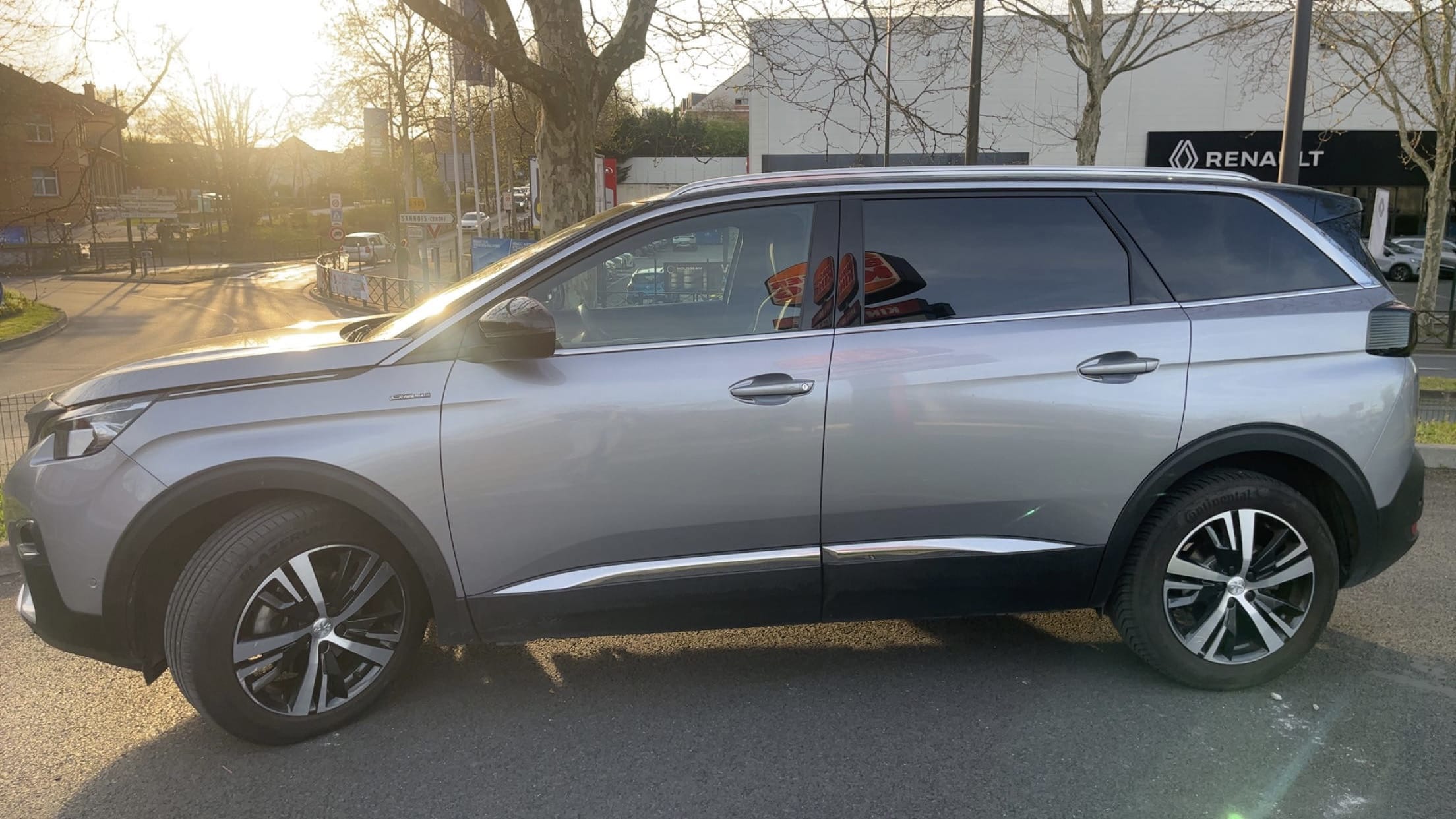 Peugeot 5008 avec Climatisation