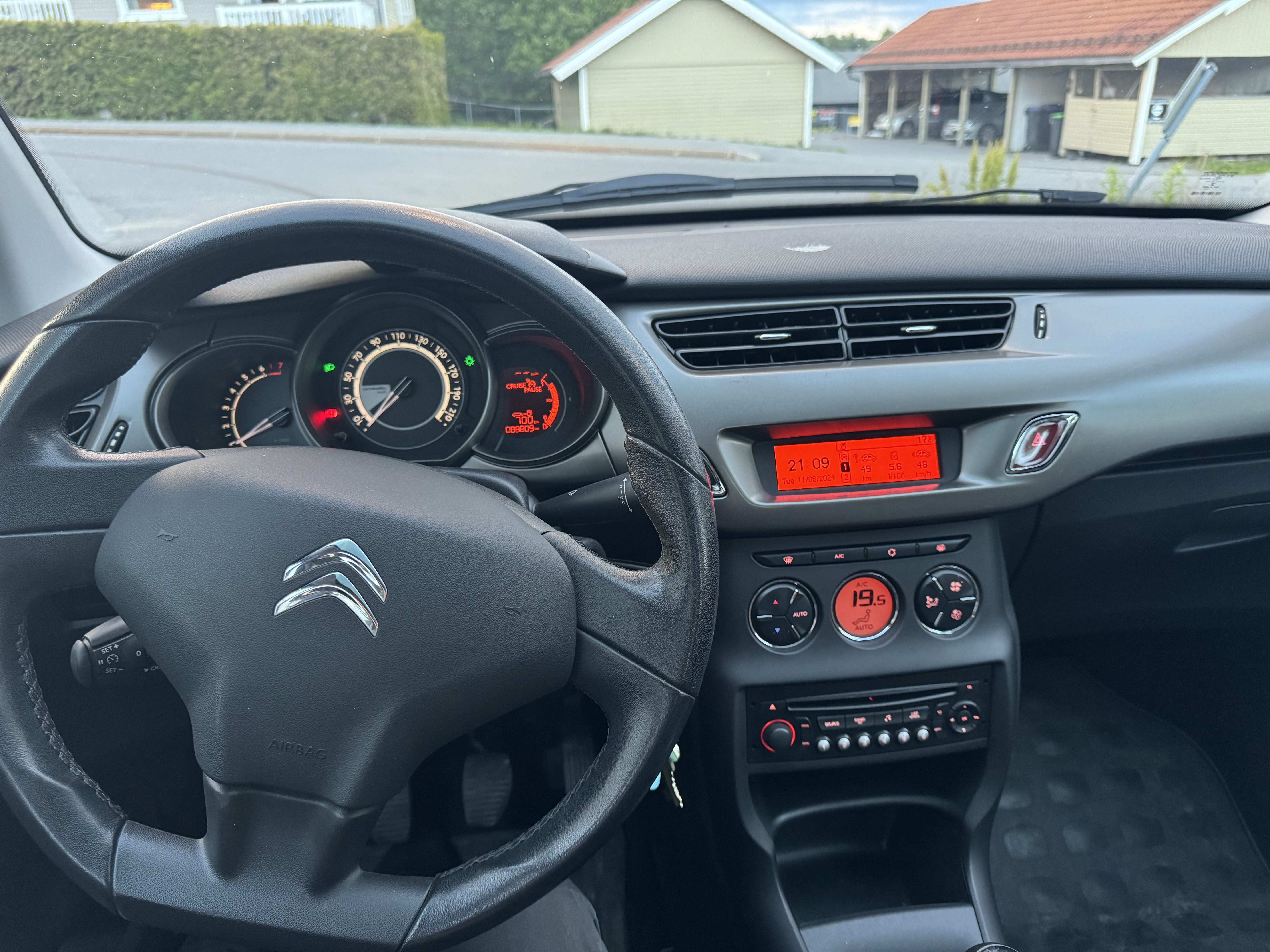 Citroen C3 med Bluetooth audio