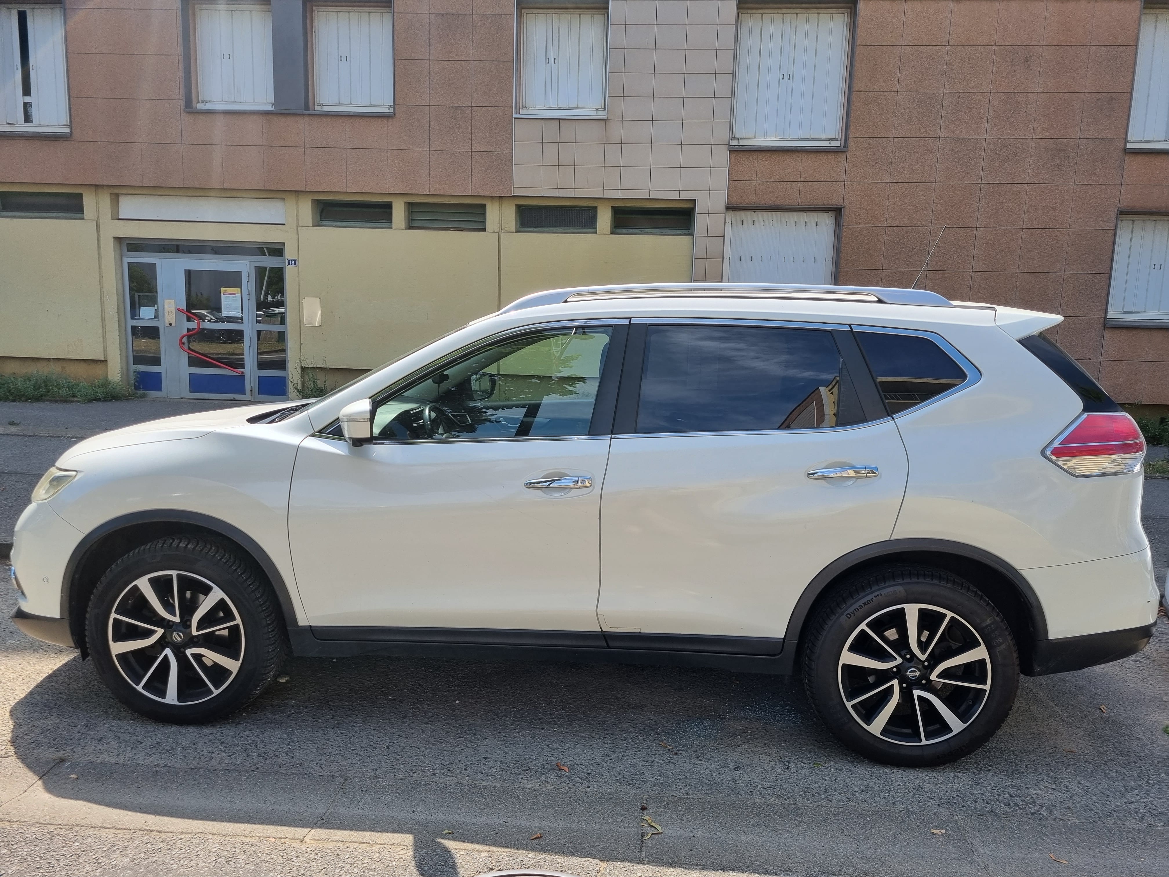 Nissan X-Trail, 2015, Diesel, 7 places