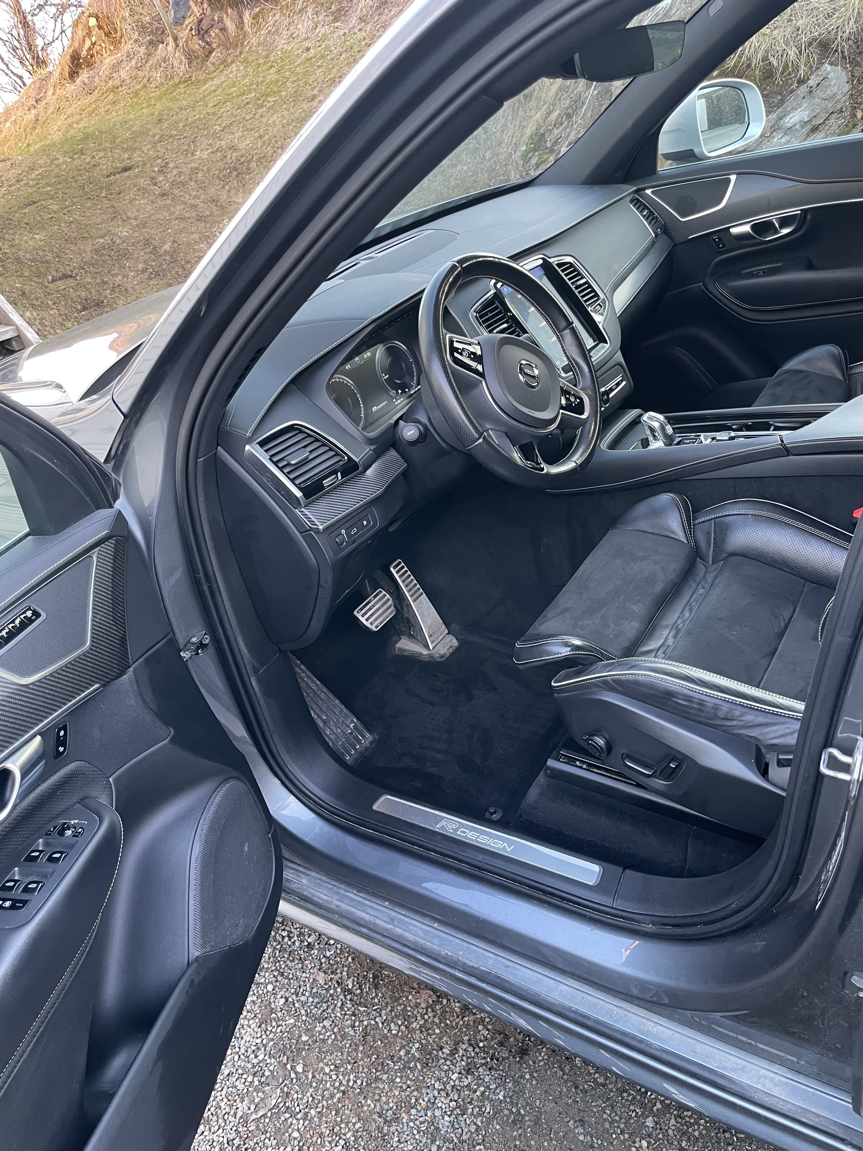 Volvo XC90 T8 R-design met Cruise control