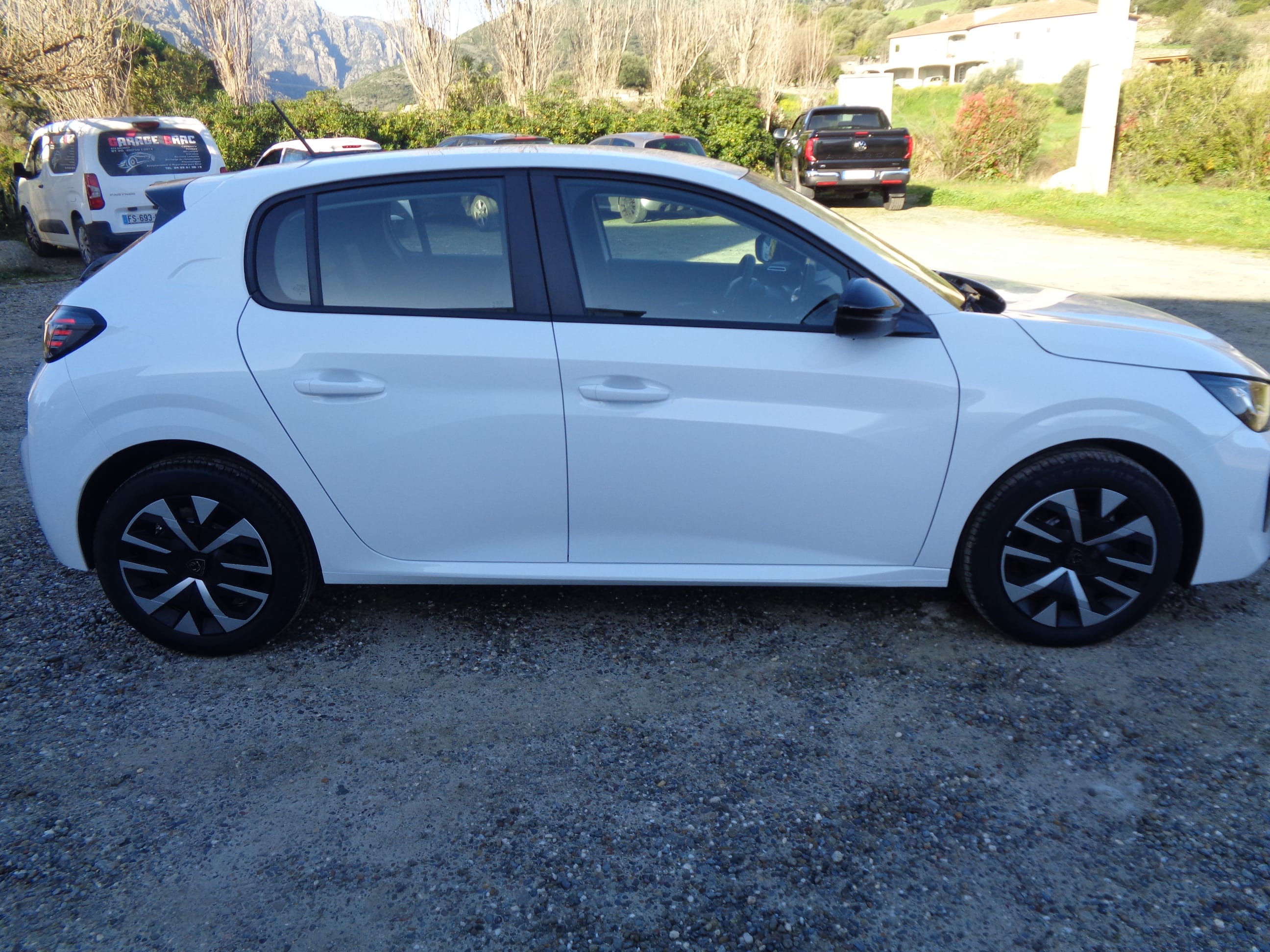 Peugeot 208 avec Climatisation