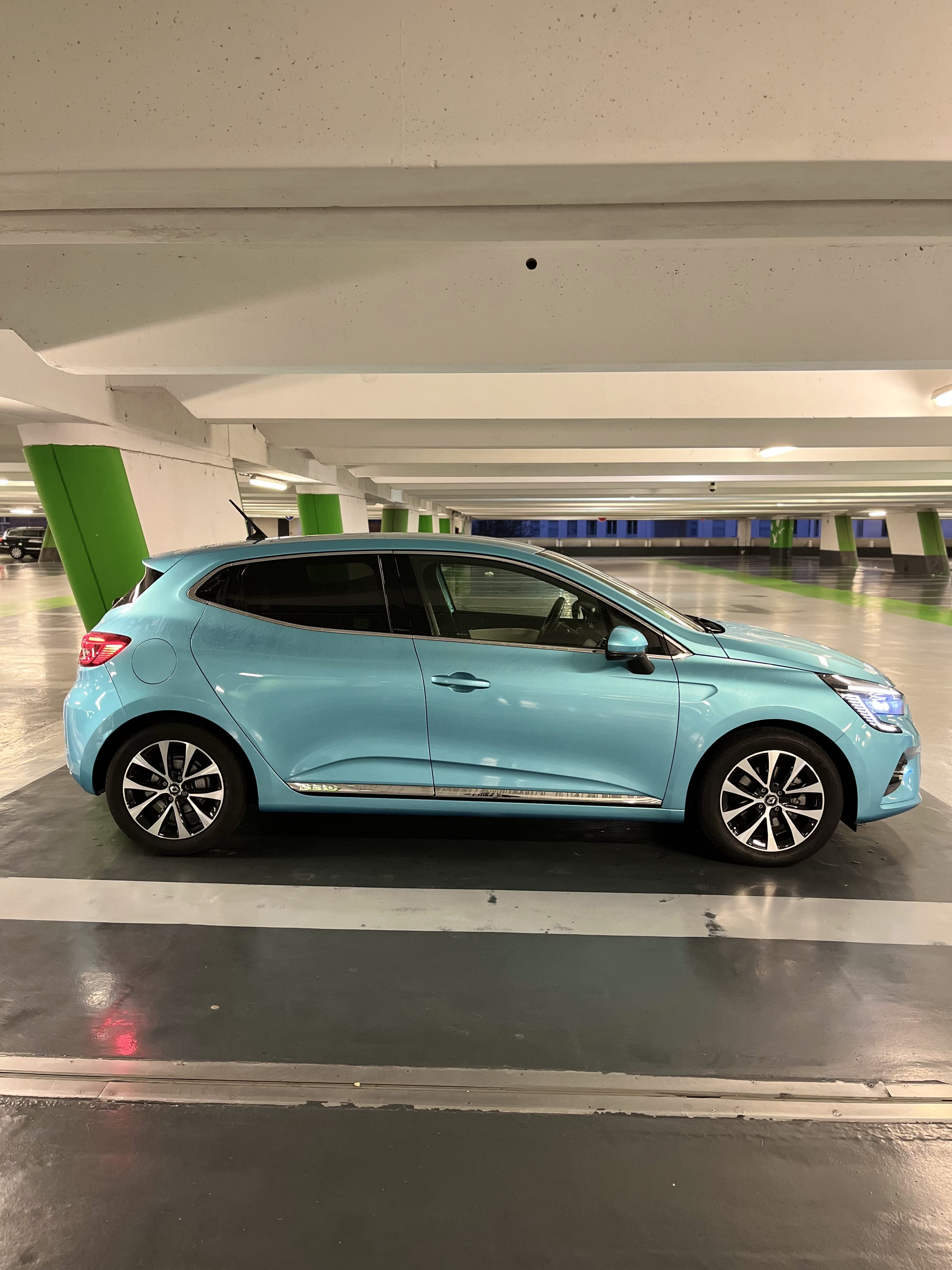 Renault Clio E-tech avec Climatisation