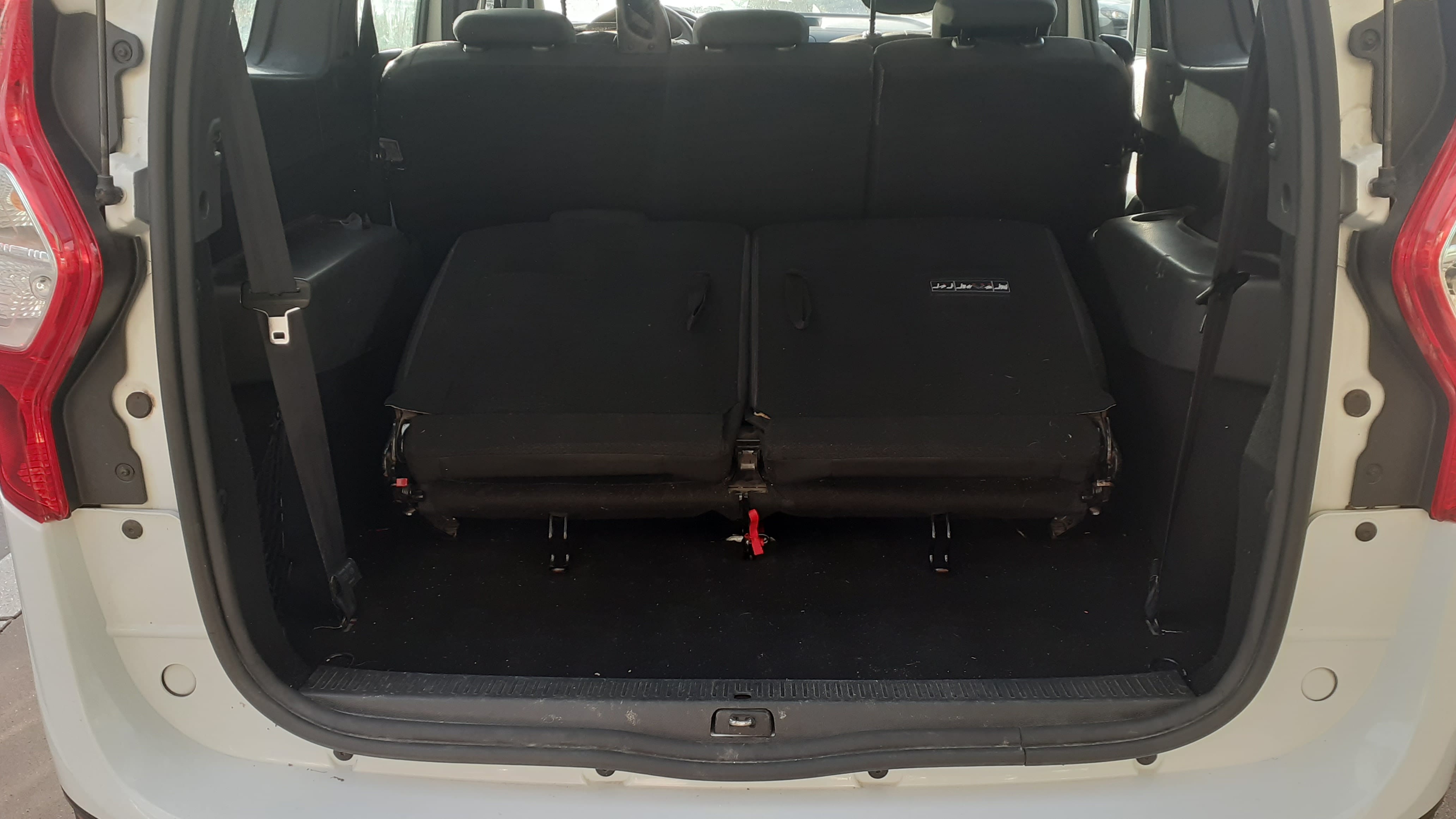 Dacia Lodgy 7 places blanc