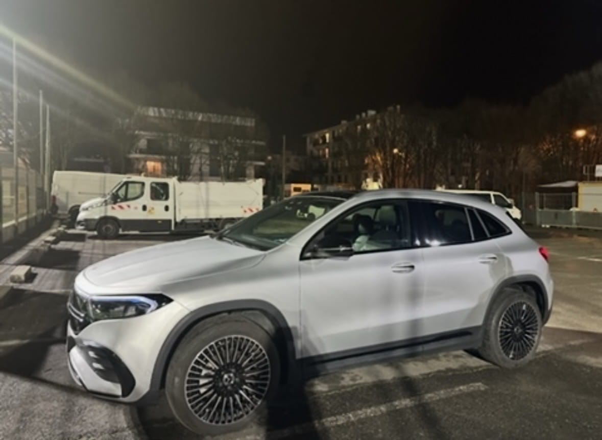 Mercedes-Benz EQA avec Climatisation
