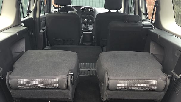 Mercedes Citan 199 D 7 sitze mit Kindersitz