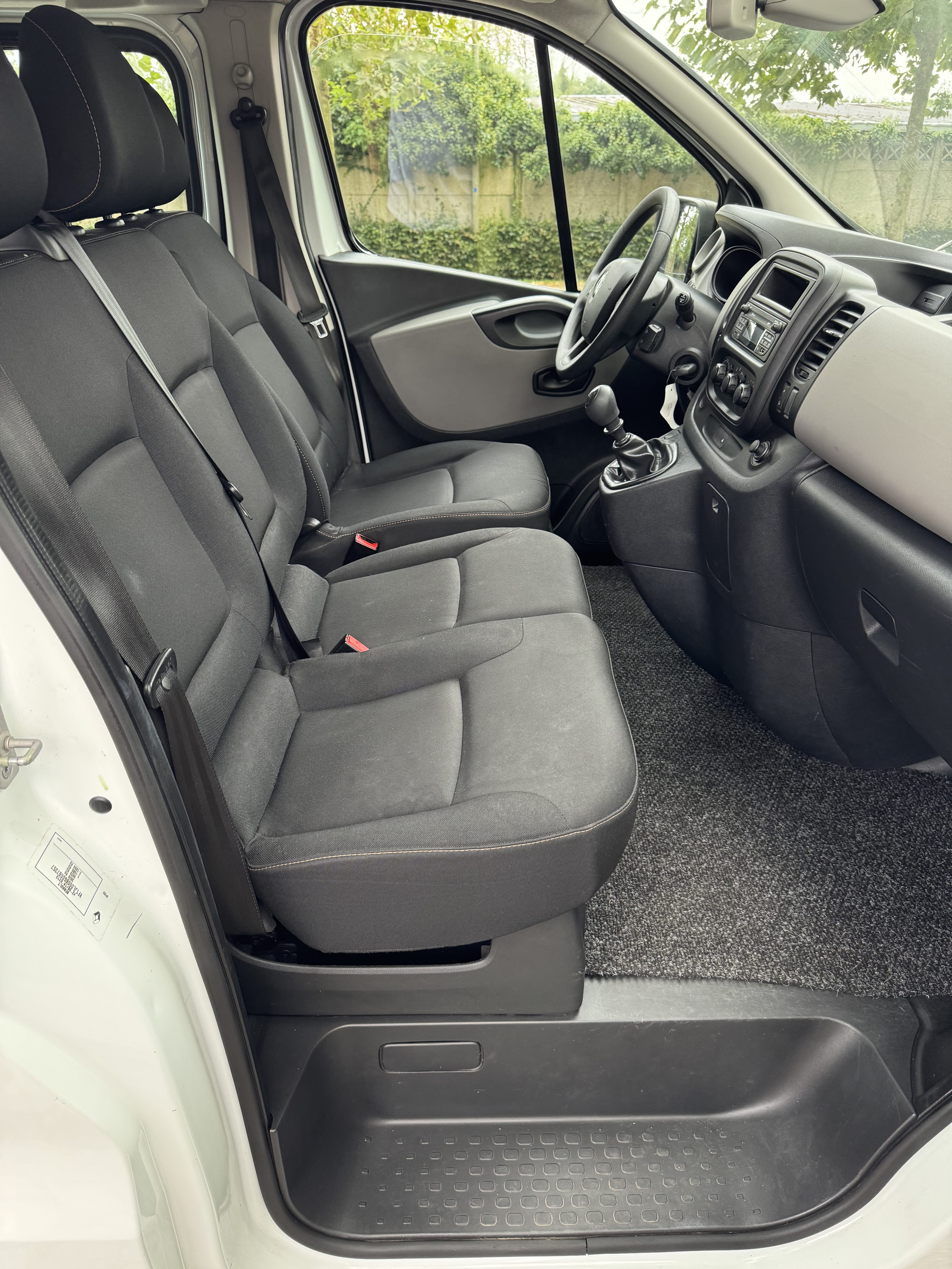 Renault Trafic Passenger avec Android Auto