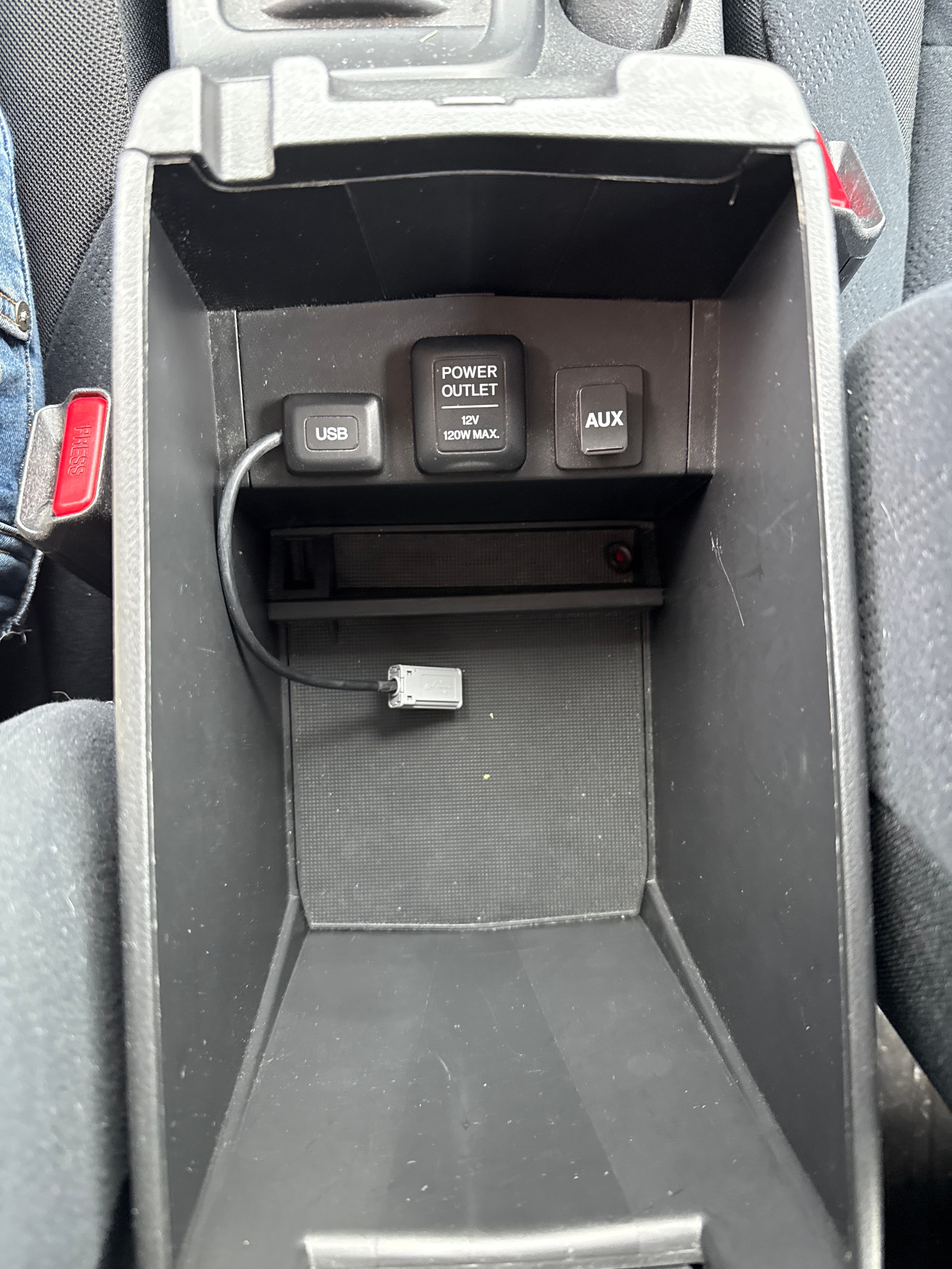 Honda Civic Sedan med Vinterdekk