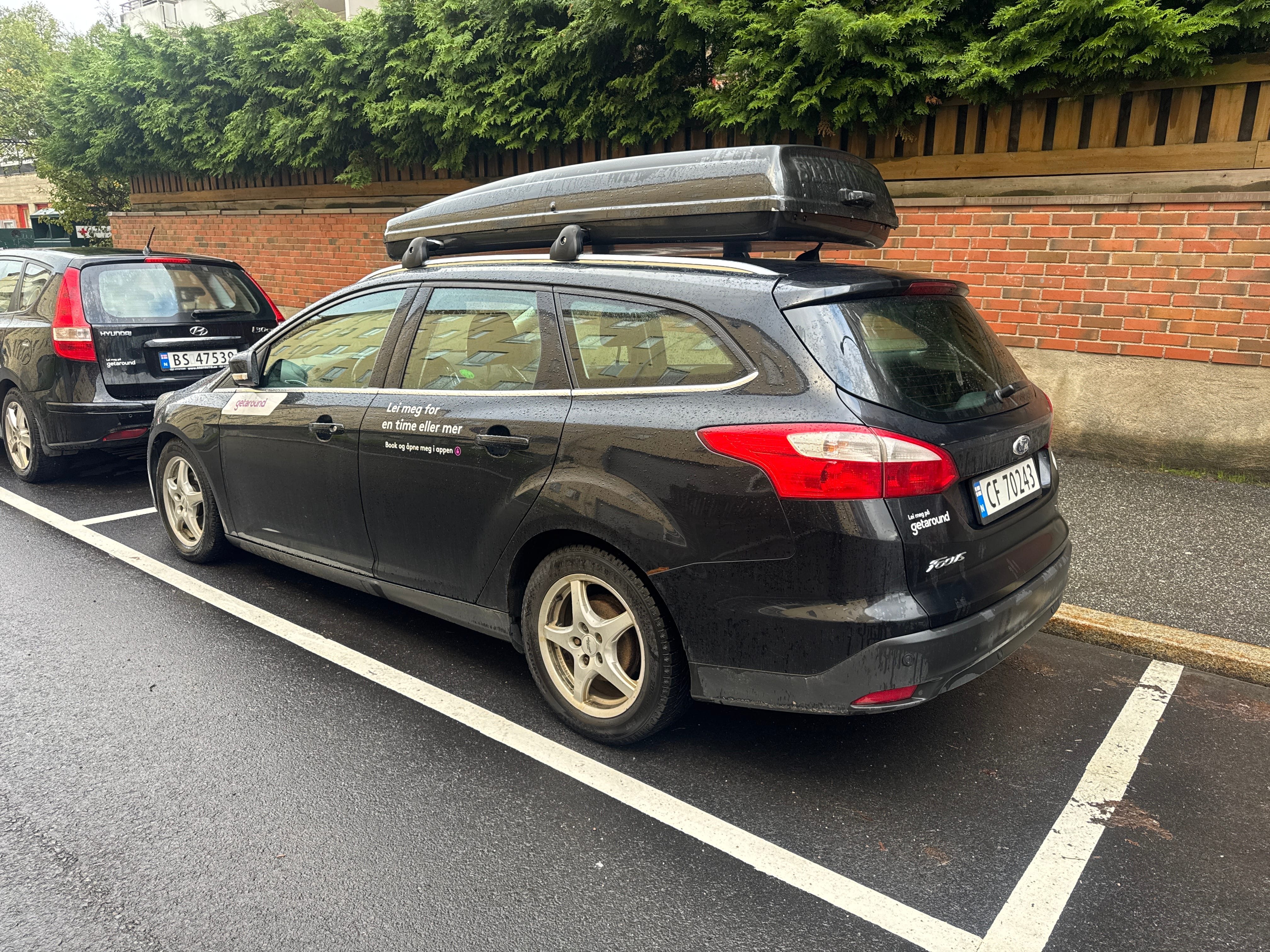 Ford Focus with Roof box