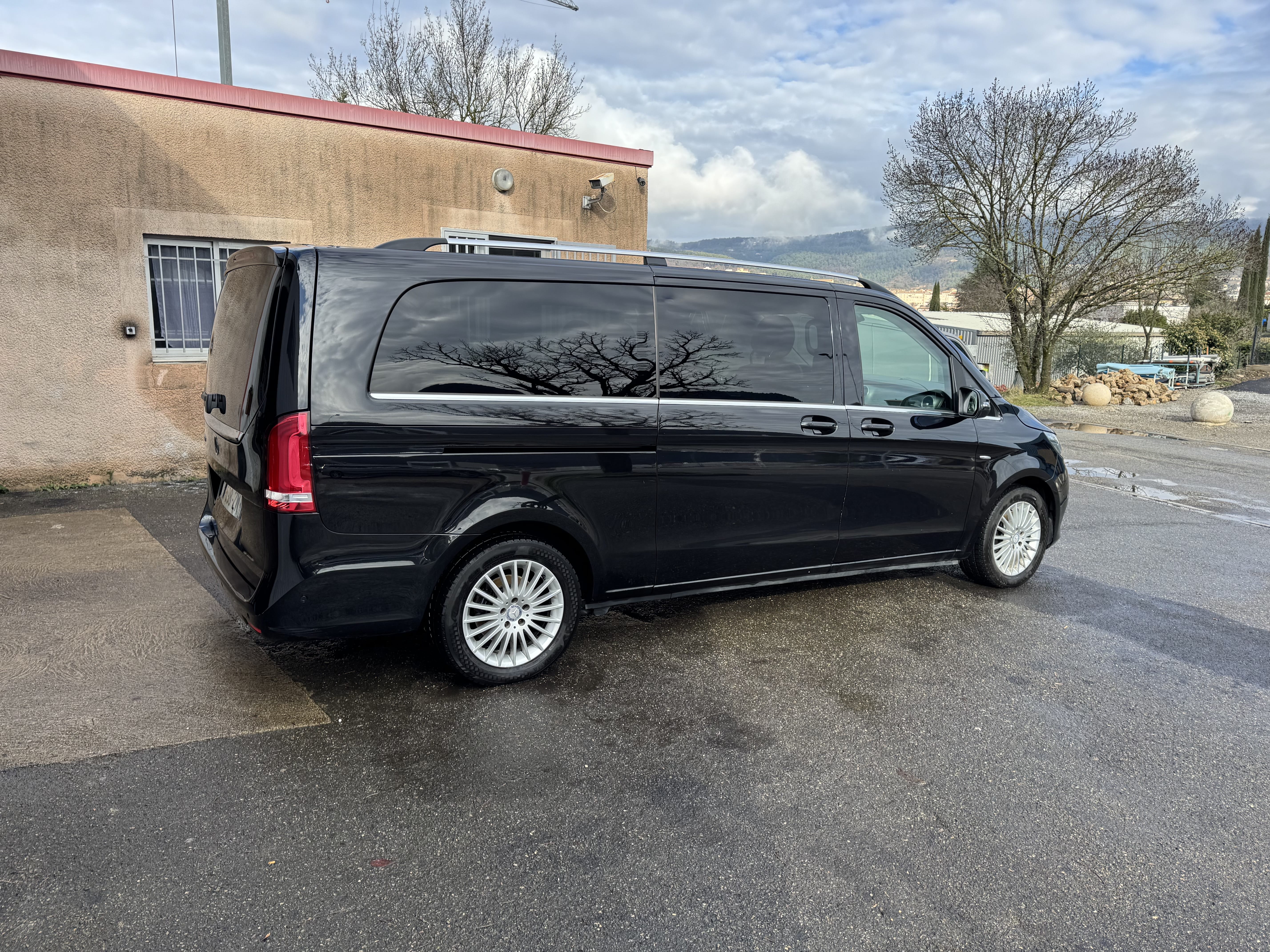 Mercedes-Benz Classe V avec GPS