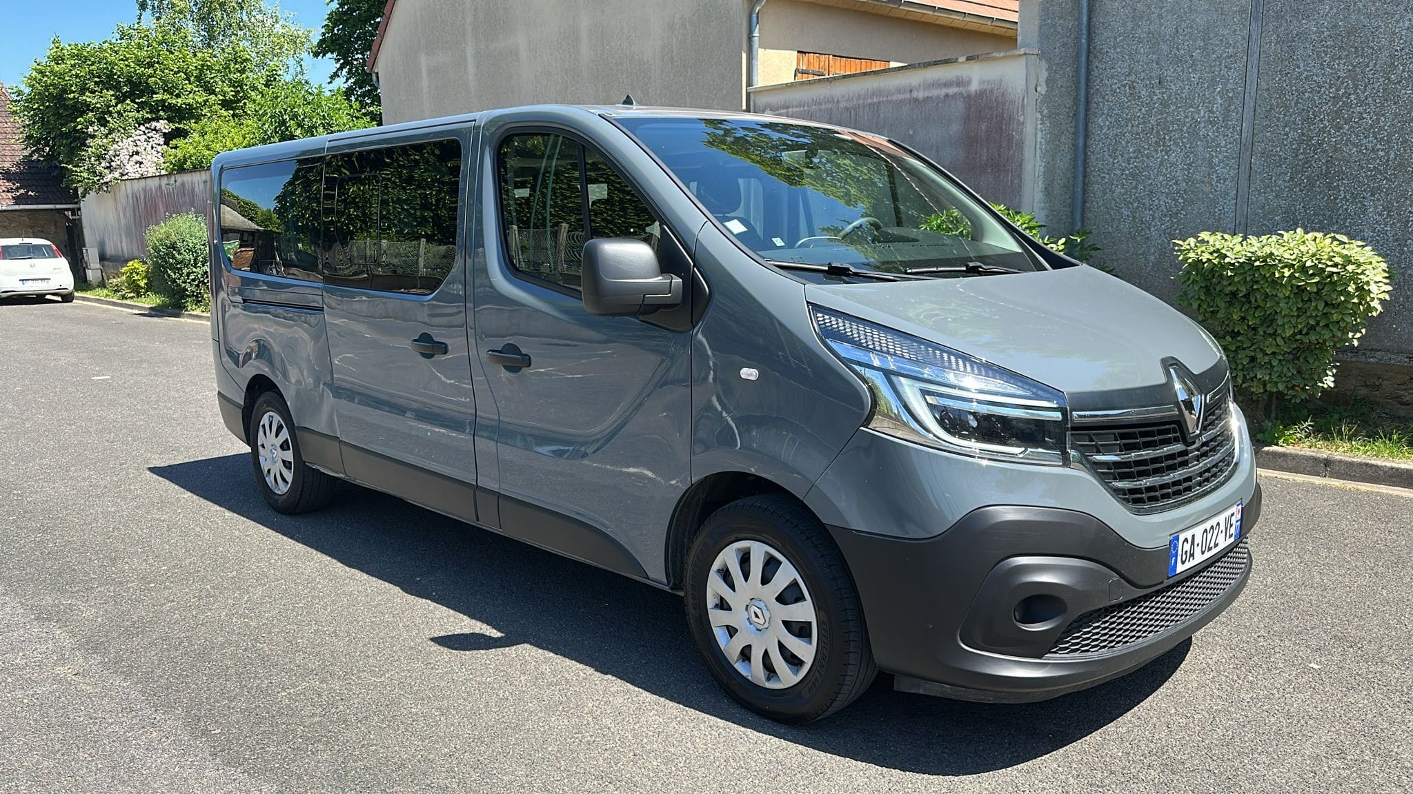 Renault Trafic Passenger MINIBUS 9 PLACES TOUT EQUIPE avec Climatisation