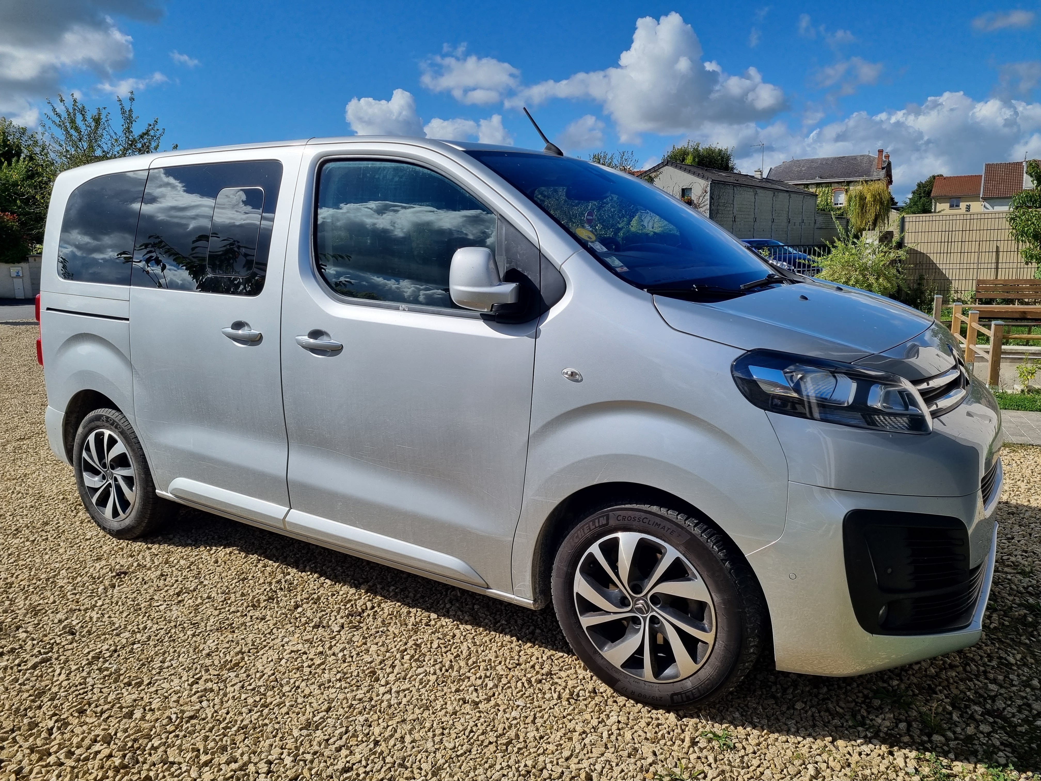 Citroen SpaceTourer avec GPS
