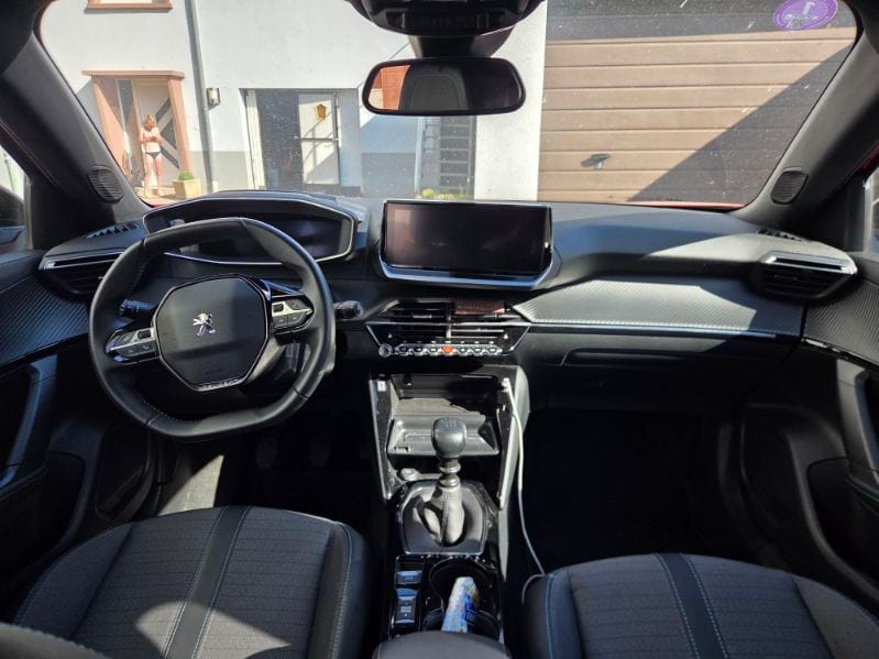 Peugeot 2008 avec GPS