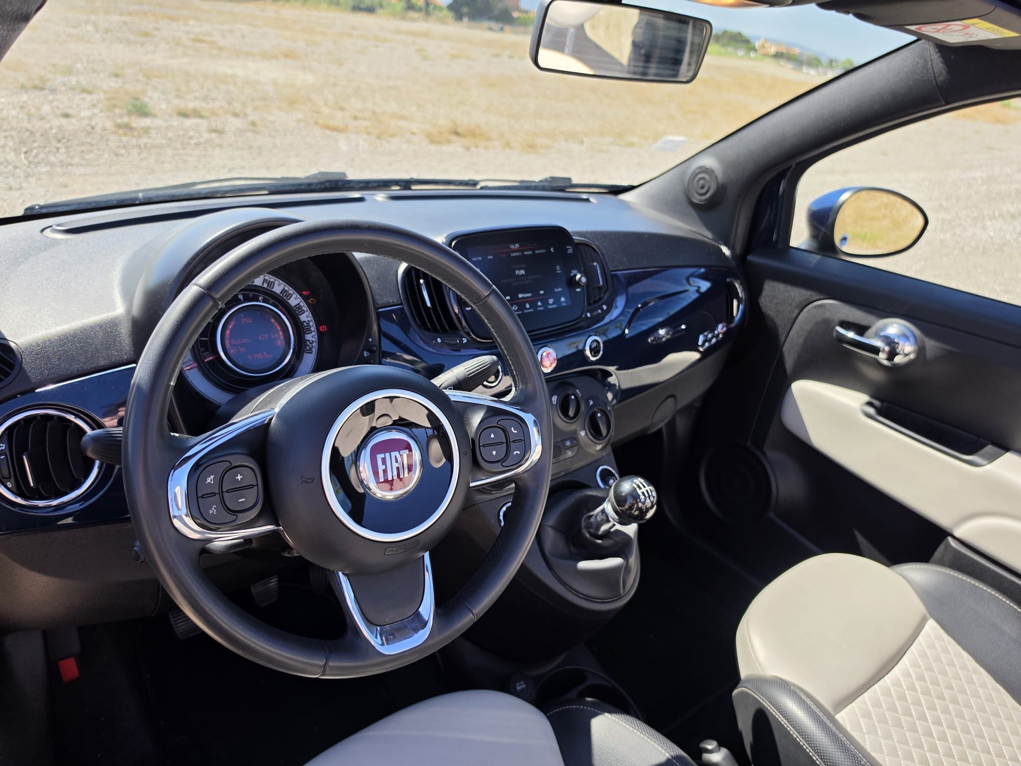 Fiat 500 C avec Siège bébé