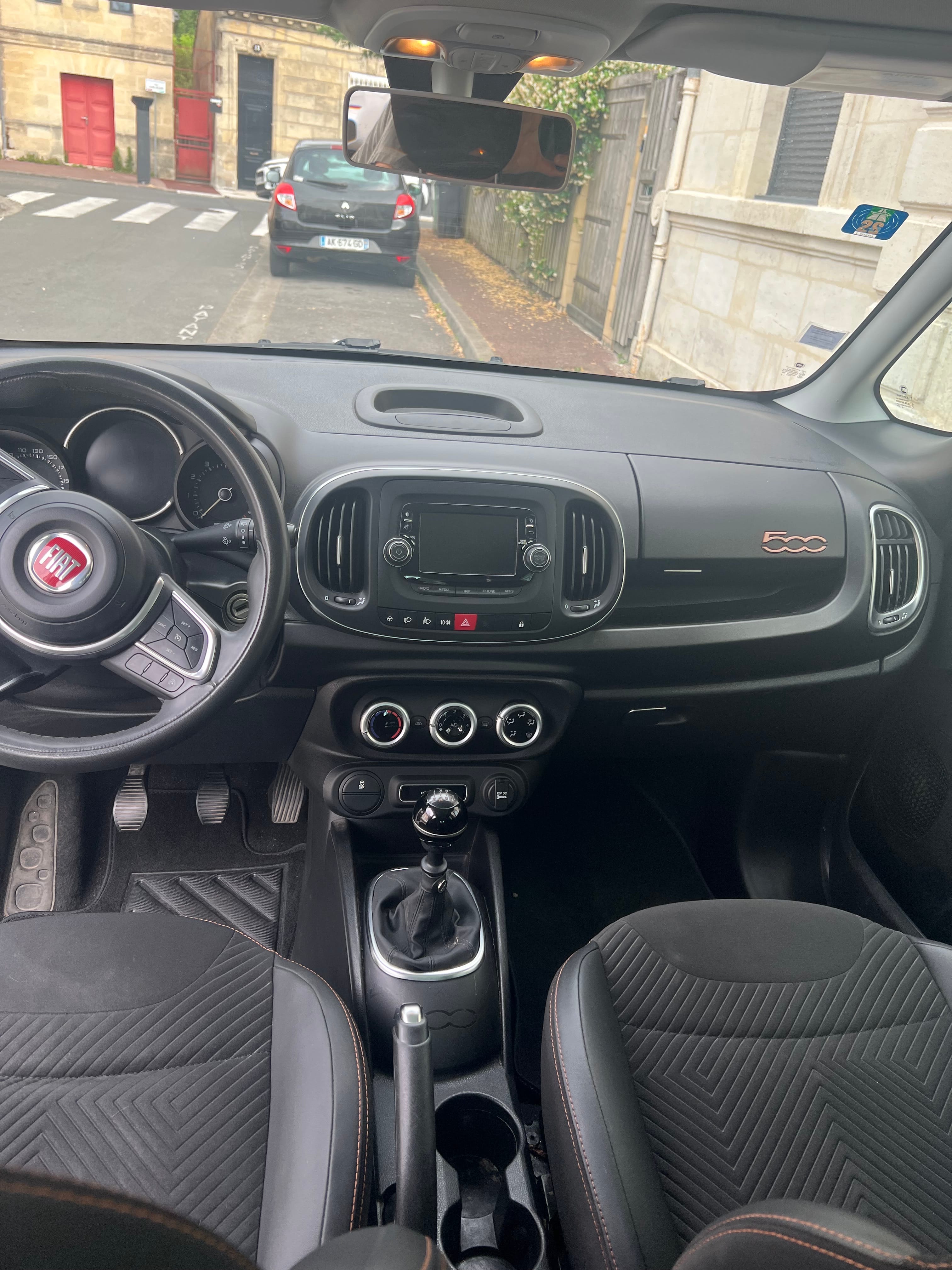 Fiat 500L 1.4L essence 95cv avec Caméra de recul