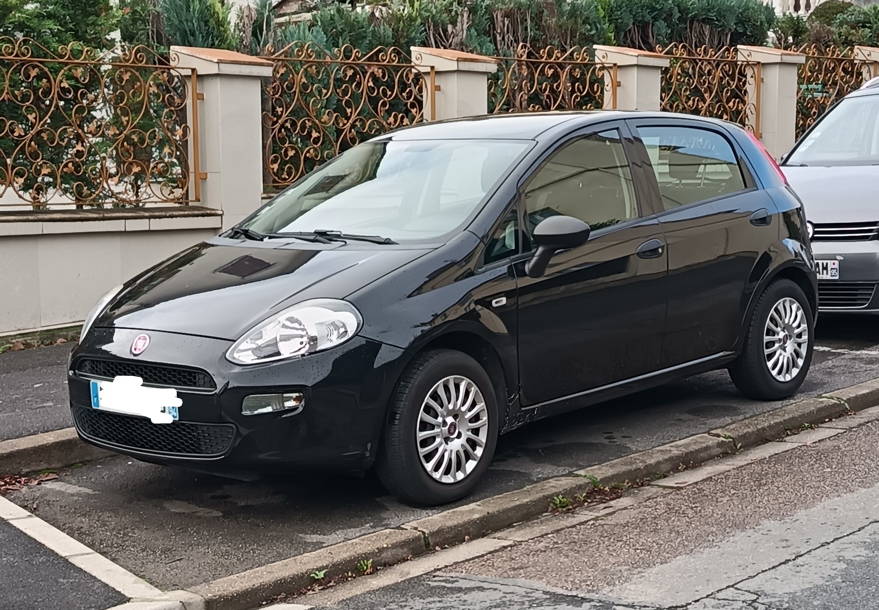 Fiat Punto, 2018, Essence 98