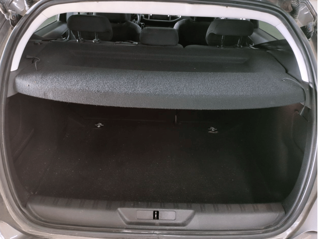 Peugeot 308 avec Apple CarPlay