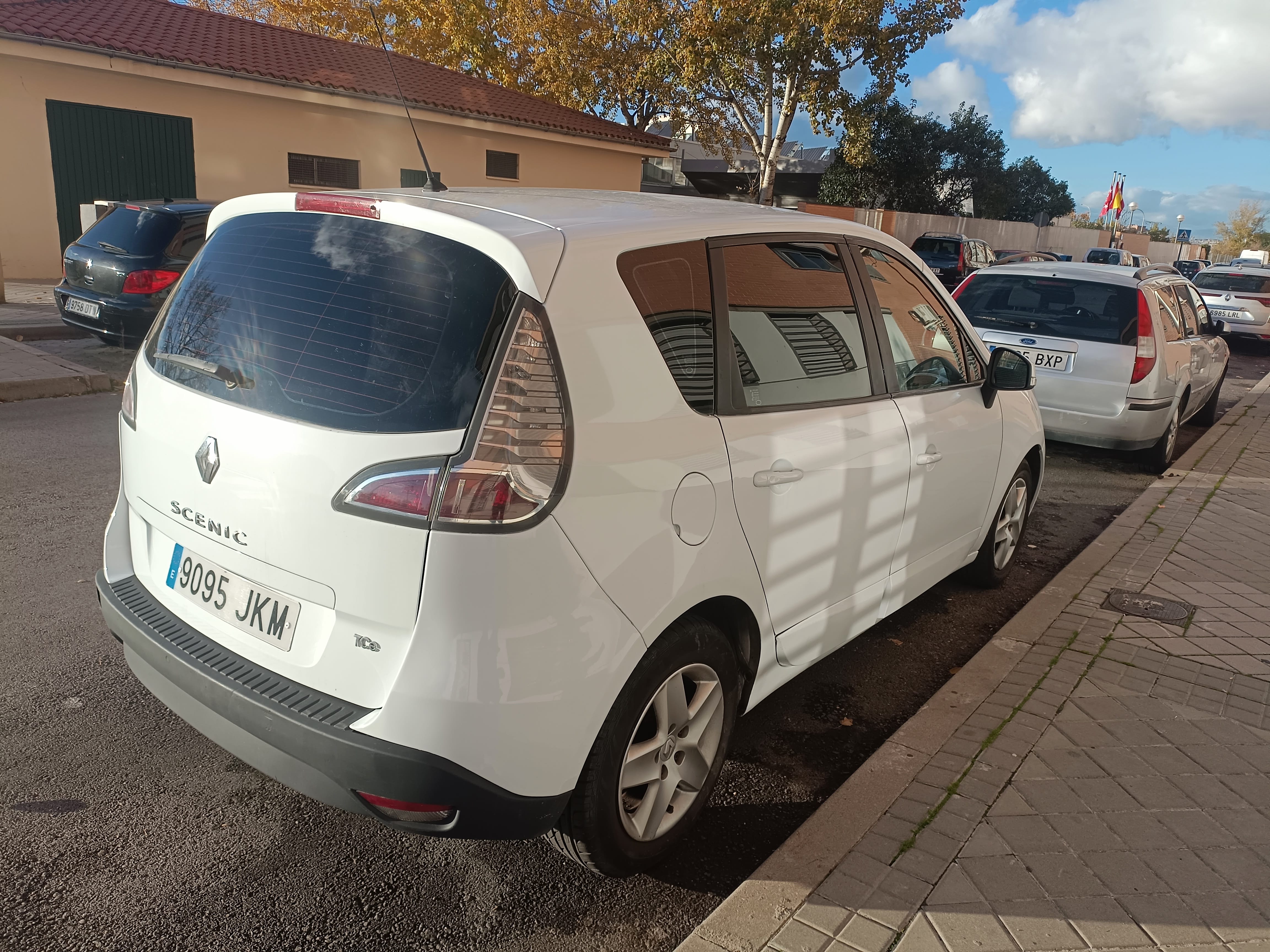 Renault Scenic con Control de velocidad