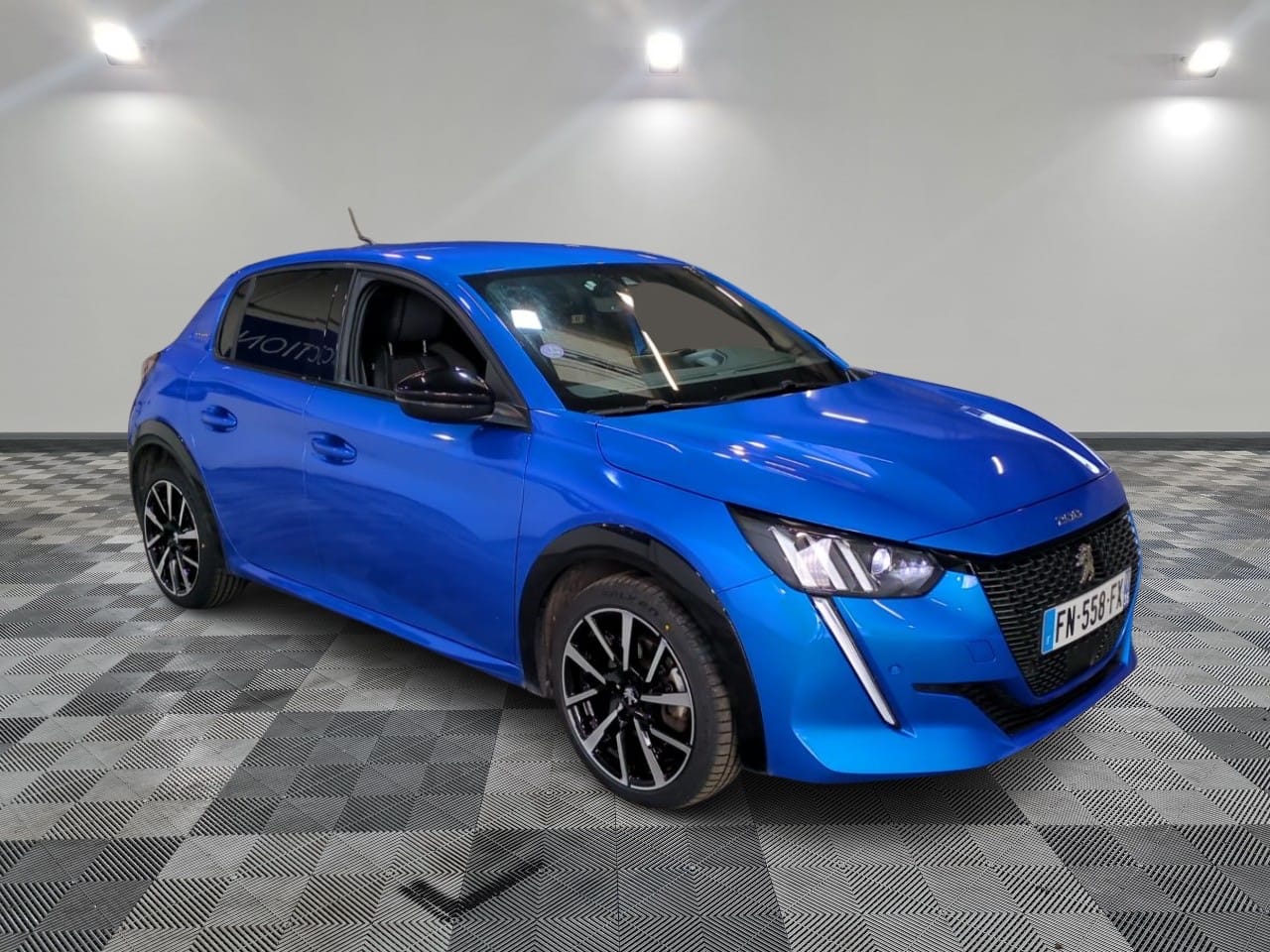 Peugeot 208 GT Line avec Apple CarPlay