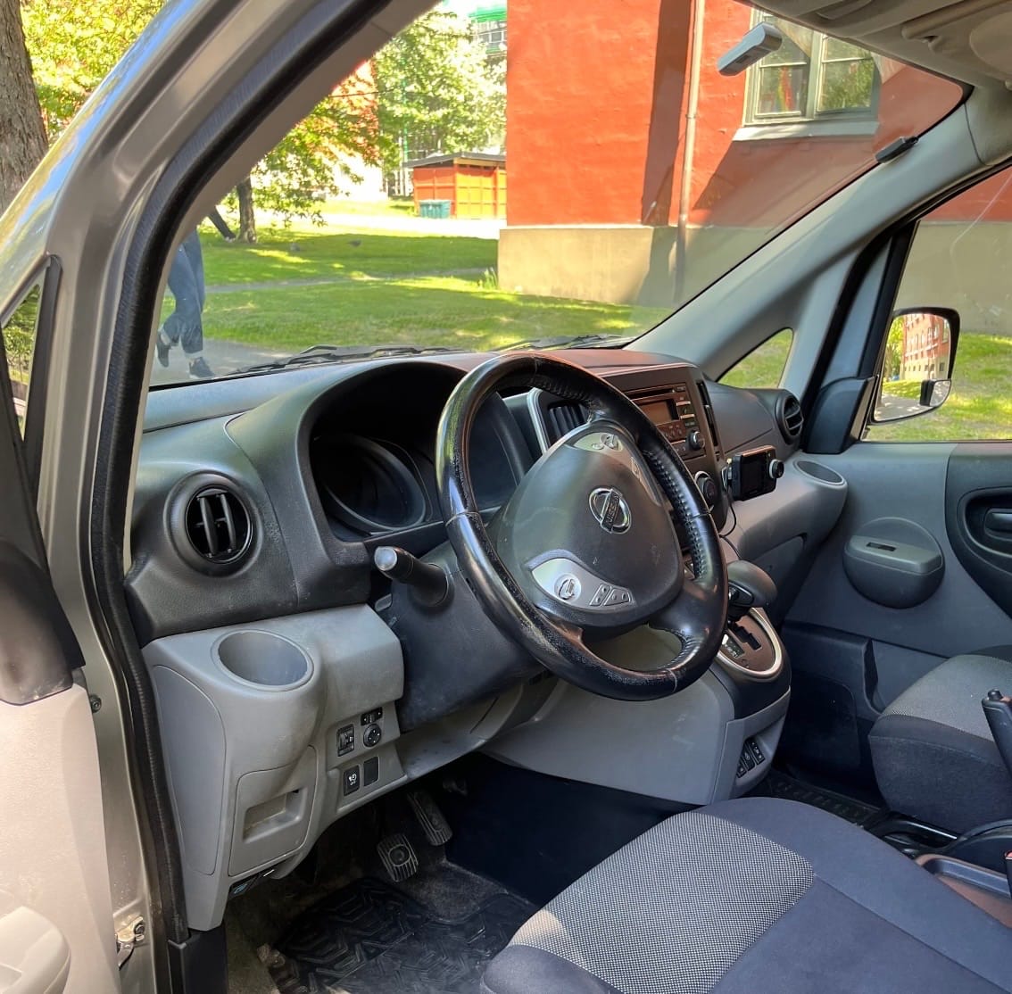 Nissan e-NV200 Varebil 2 - 40kWh (200-230km rekkevidde).. mit Tempomat