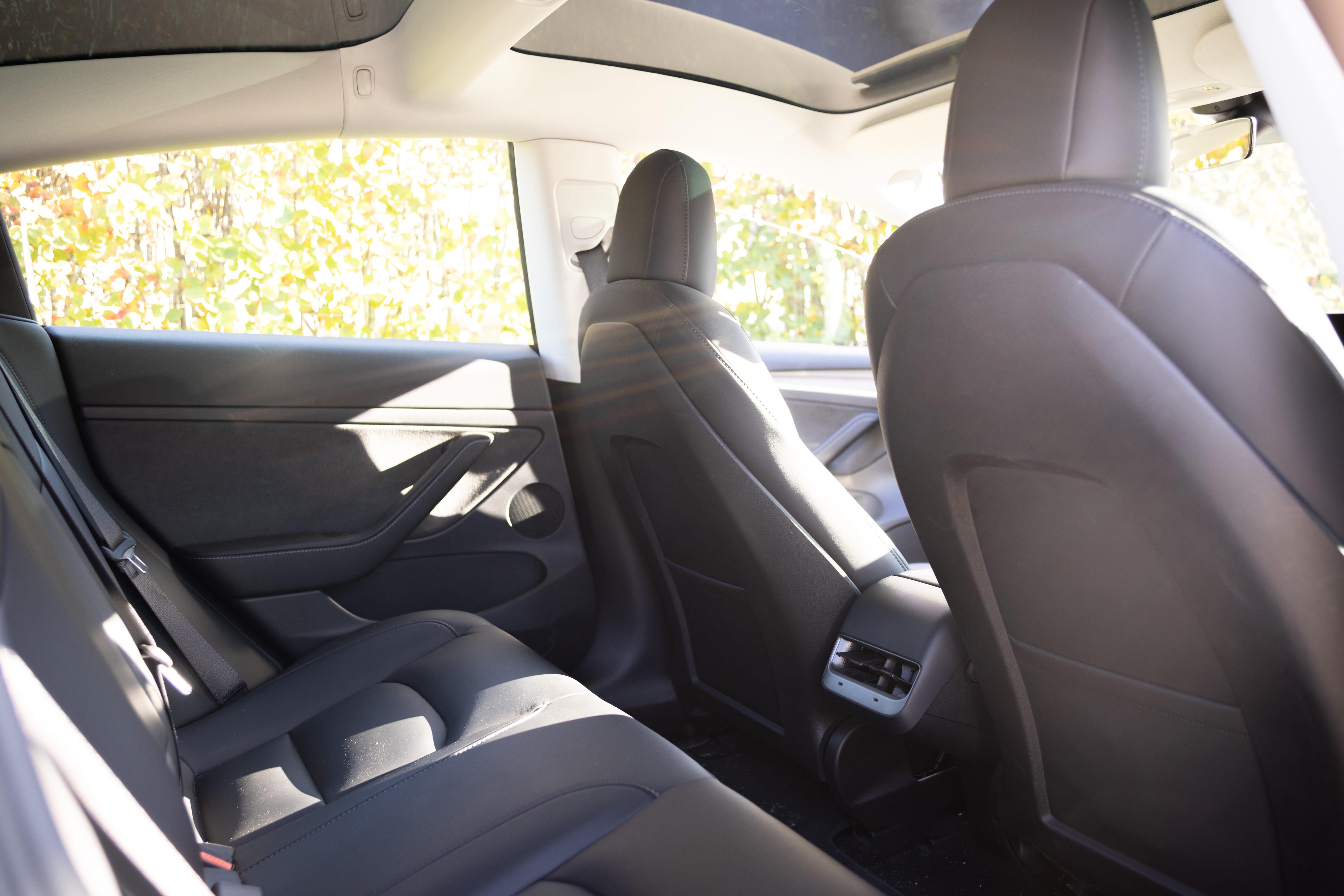 Tesla Model 3 Long Range with Four-wheel drive