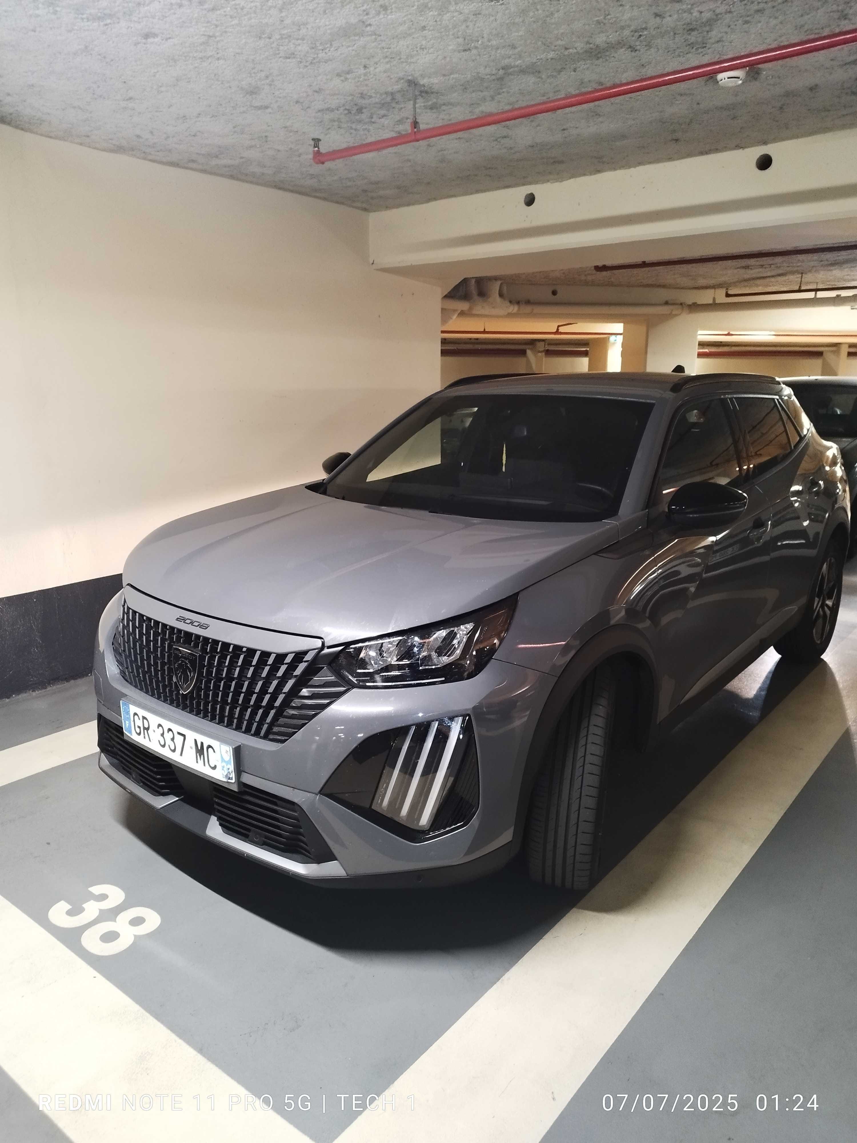 Peugeot 2008, 2023, Essence 95, automatique