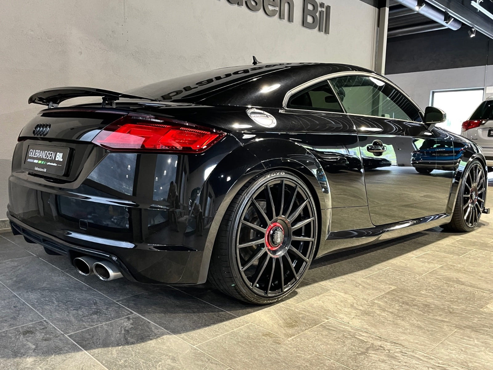 Audi TTS Coupé med GPS
