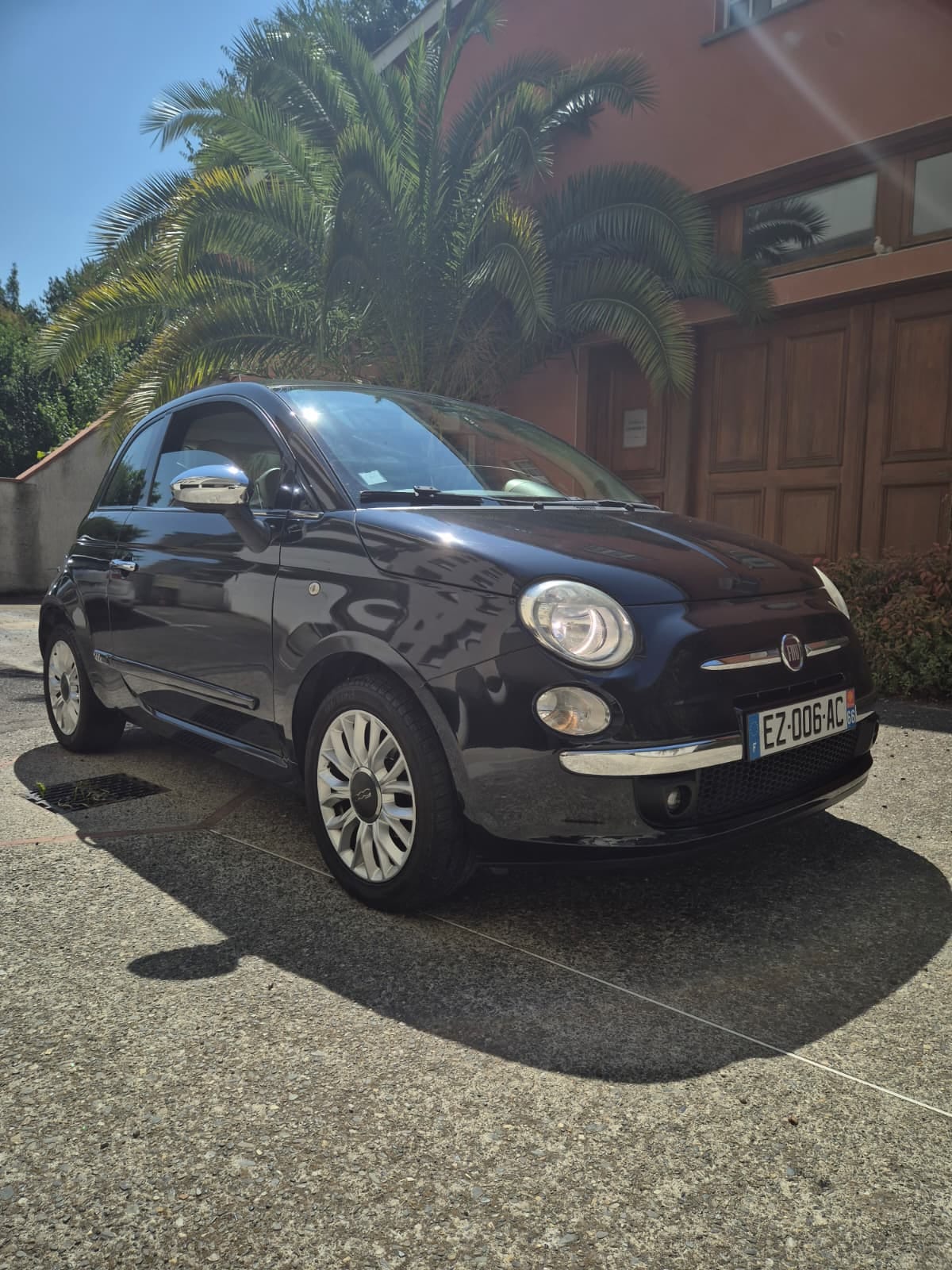 Fiat 500 Lounge, 2015, Essence 98