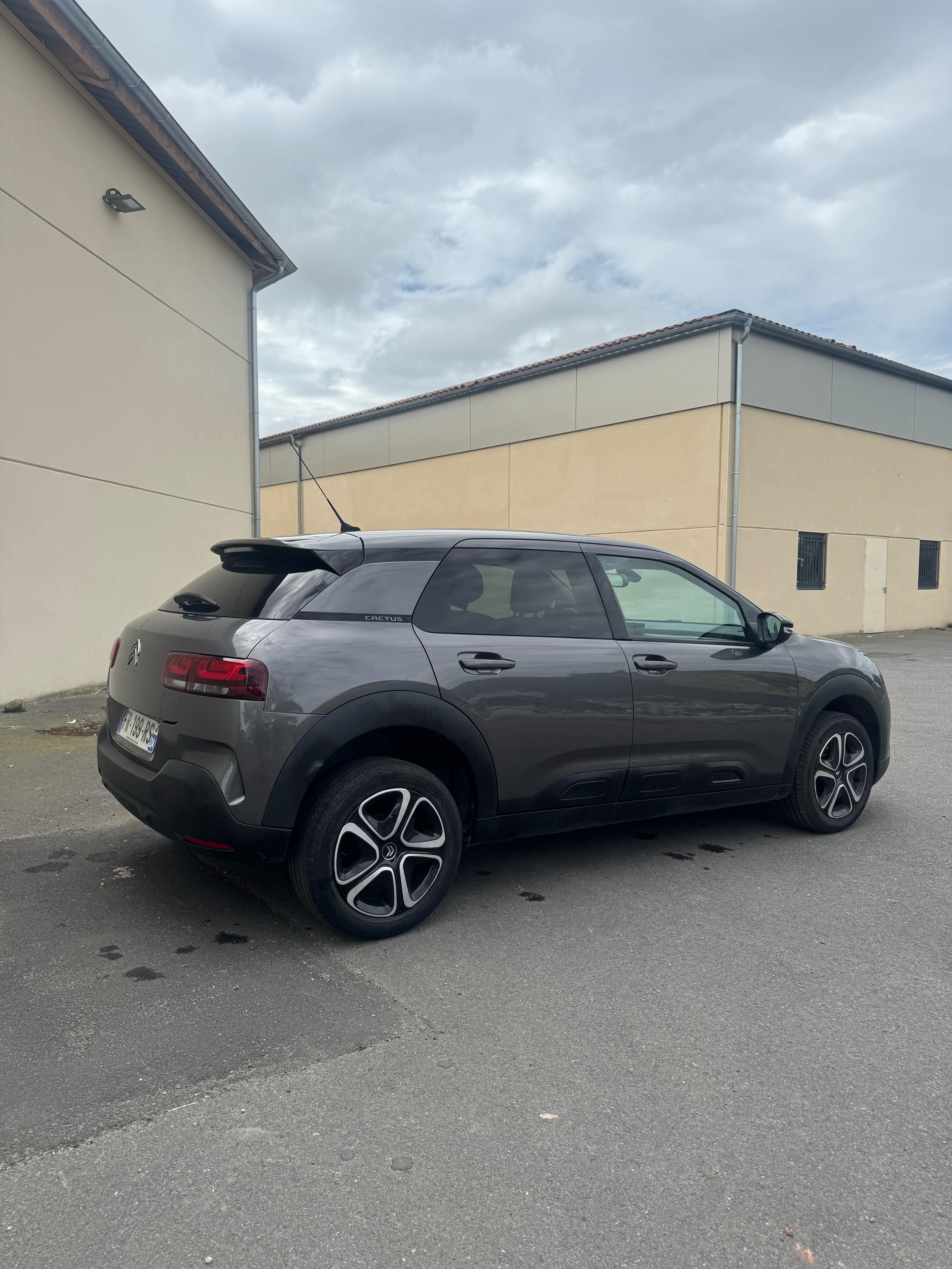 Citroen C4 Cactus avec GPS