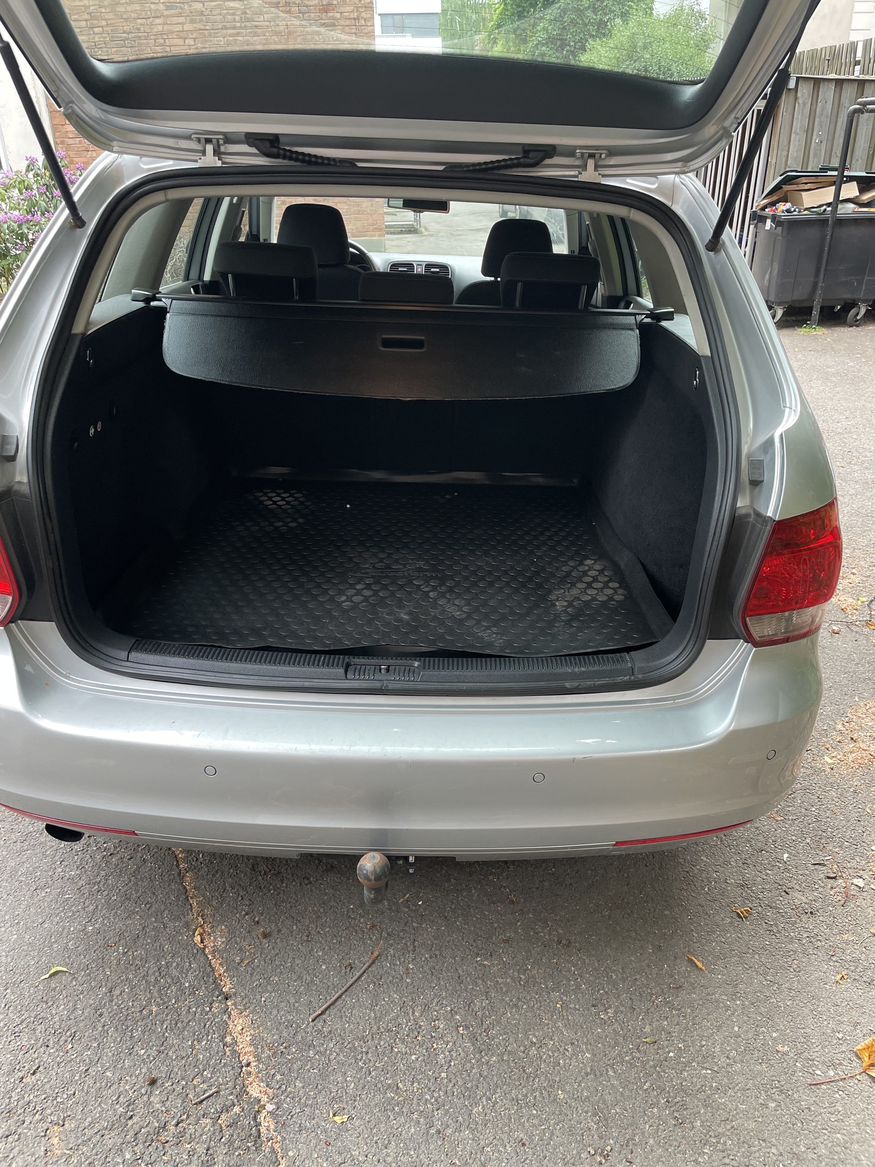 Volkswagen Golf Kombi avec Audio Bluetooth