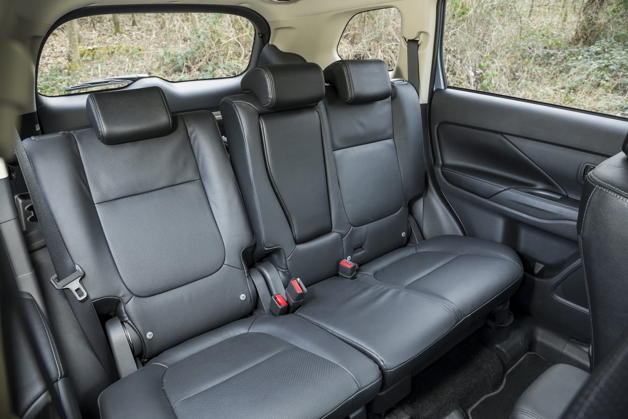 Mitsubishi Outlander PHEV GT avec GPS