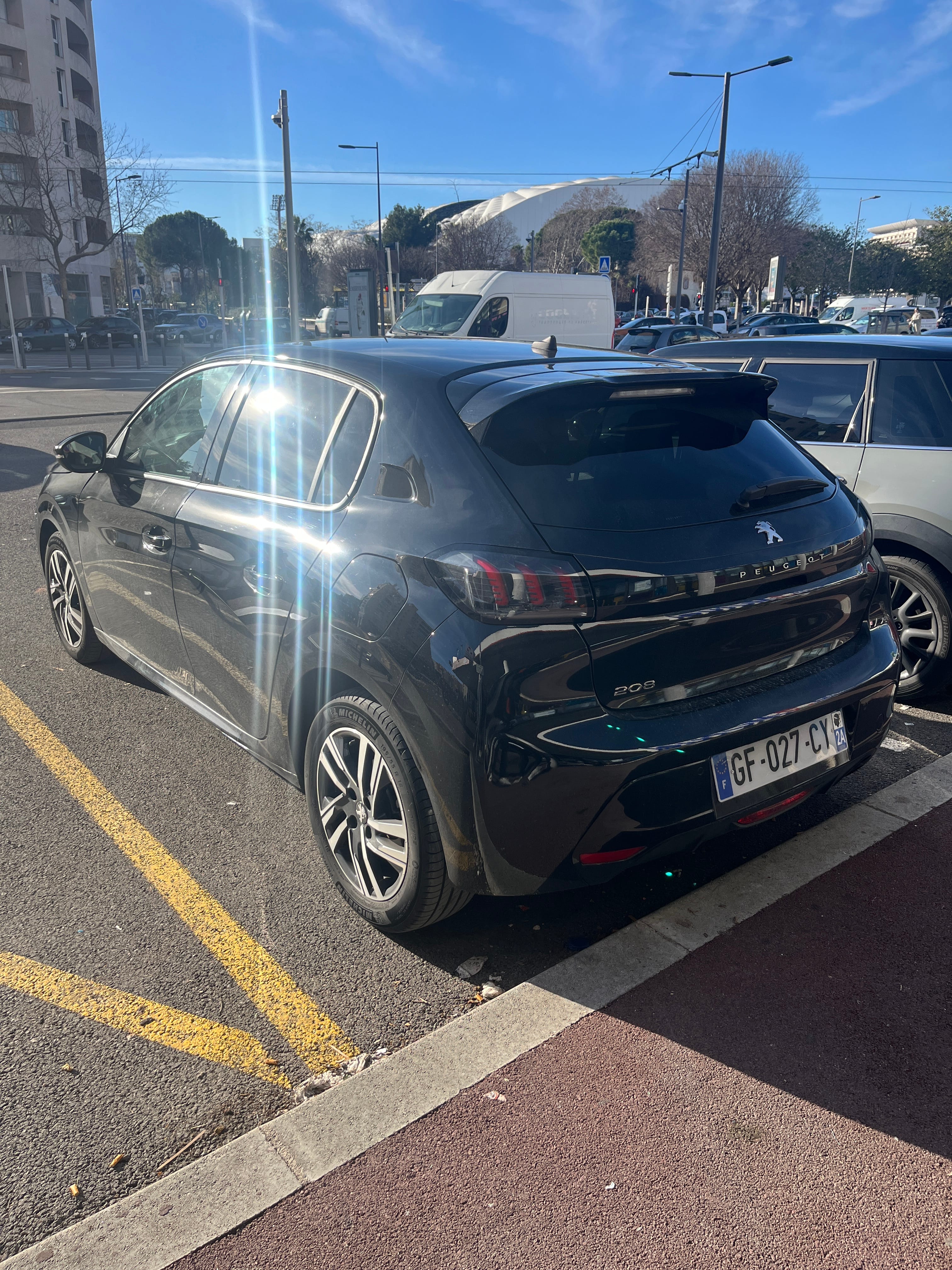 Peugeot 208 met GPS