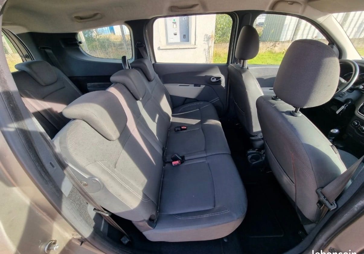 Dacia Lodgy avec GPS