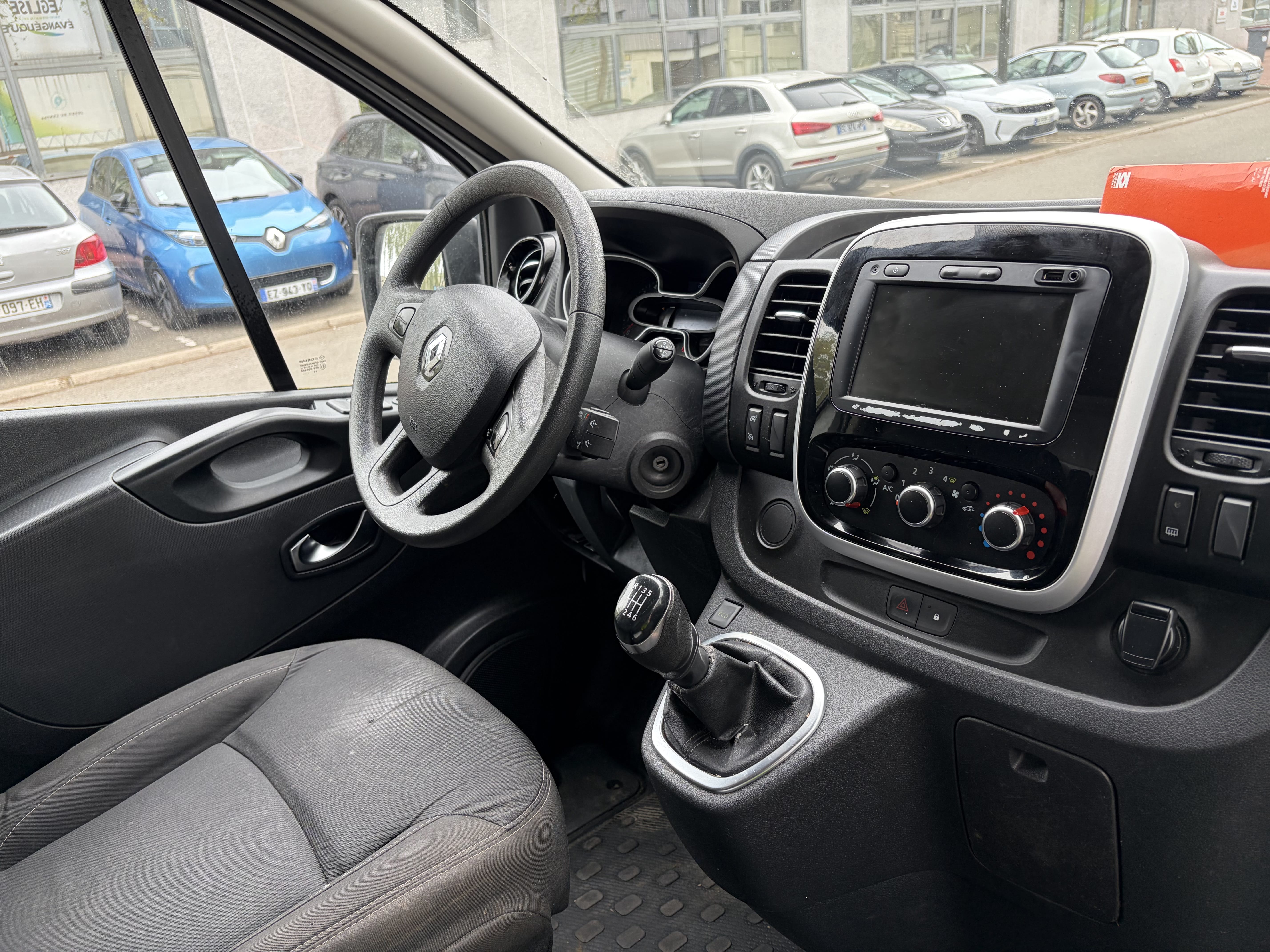 Renault Trafic avec GPS