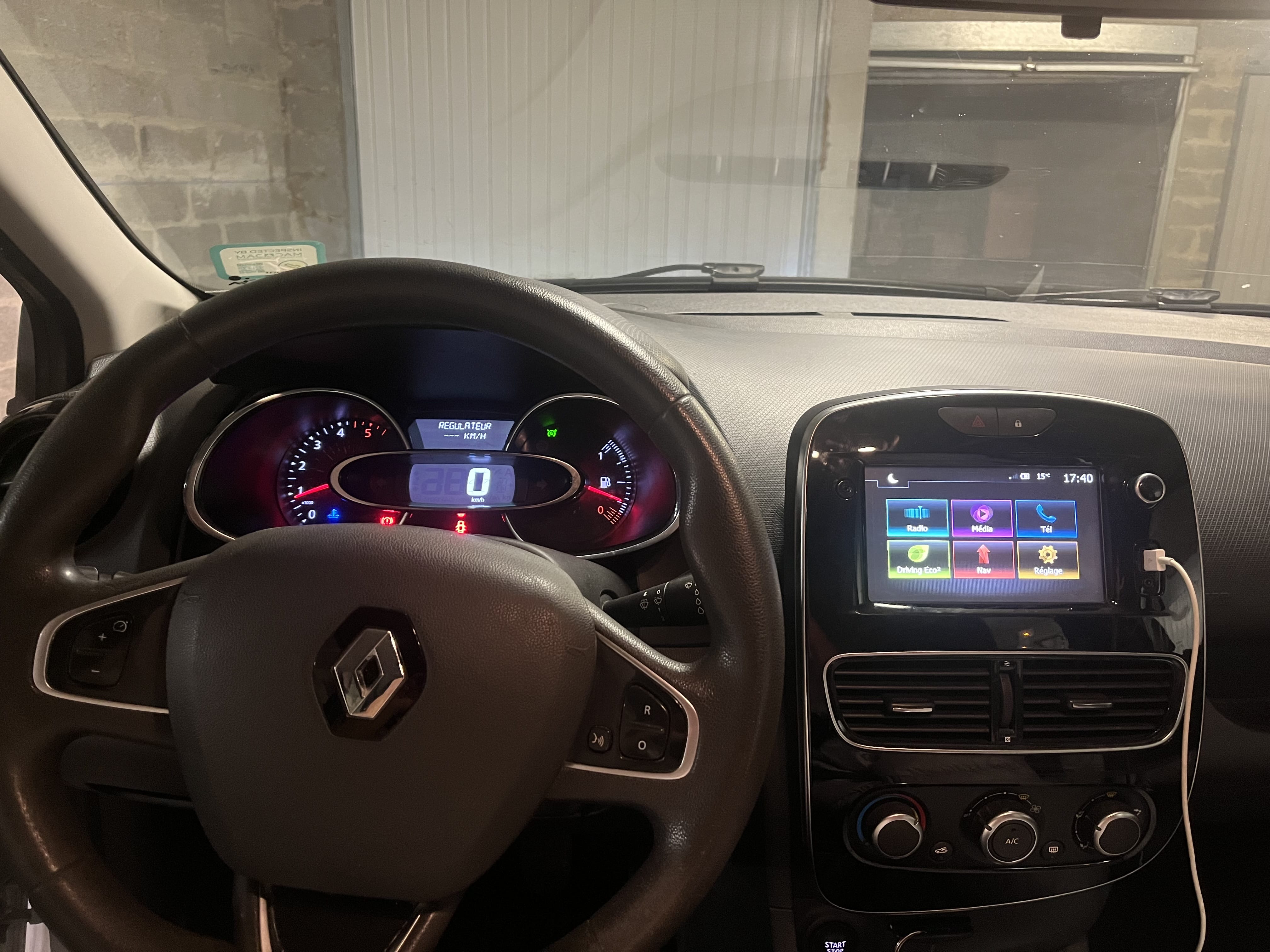 Renault Clio Société avec GPS