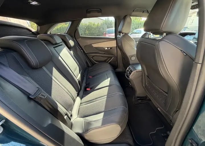 Peugeot 3008 avec Climatisation