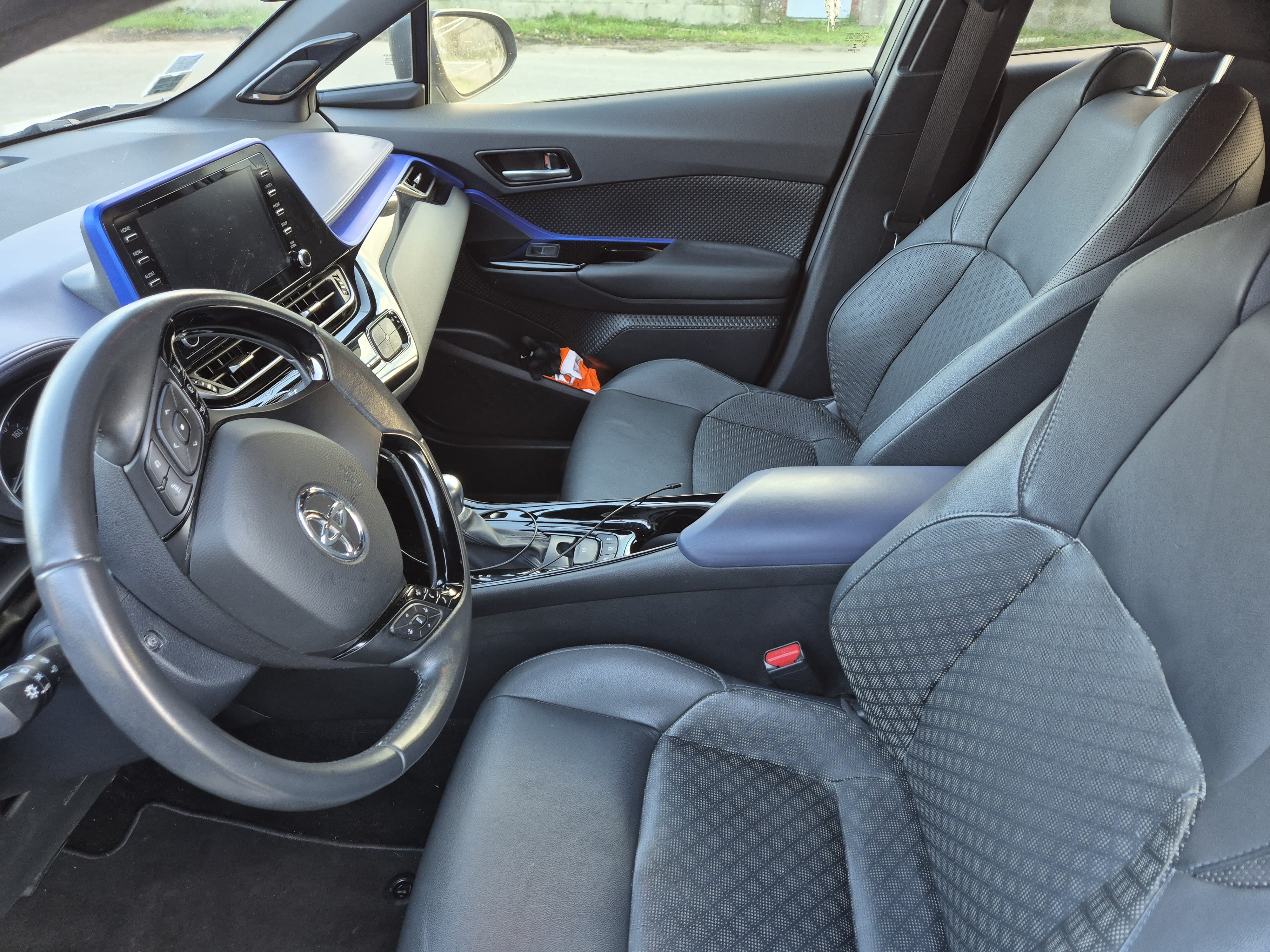 Toyota C-HR Hybrid avec Régulateur de vitesse