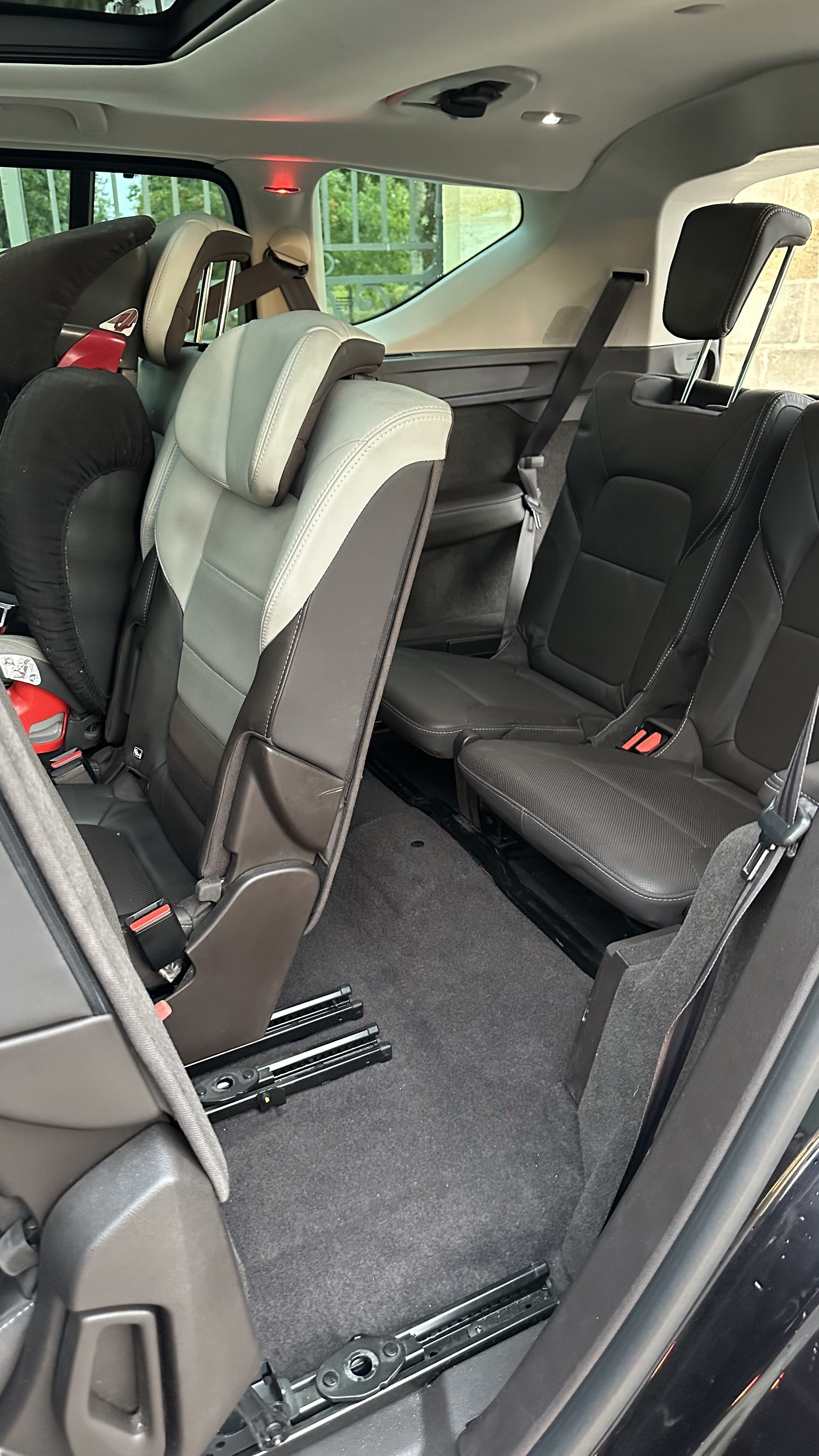 Renault Espace Initiale Paris dCi 160 ch boîte auto avec Entrée audio / iPod