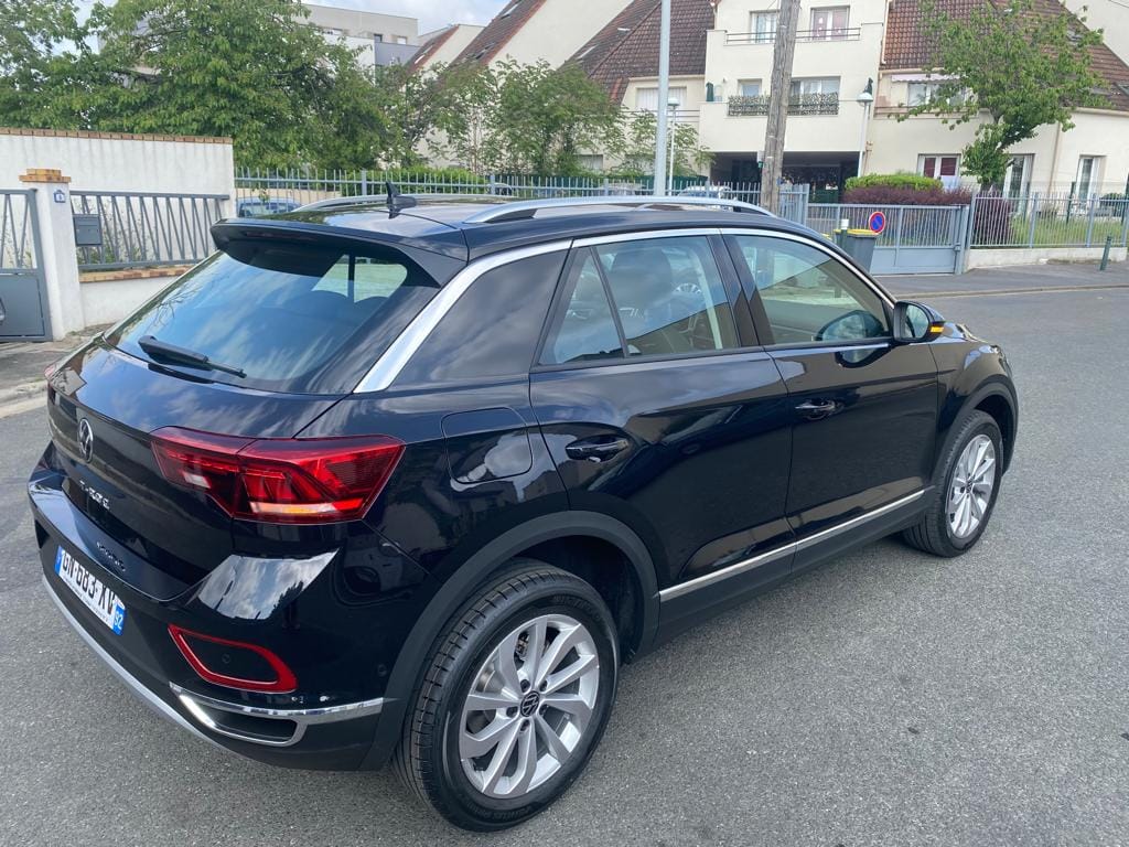 Volkswagen T-Roc avec GPS