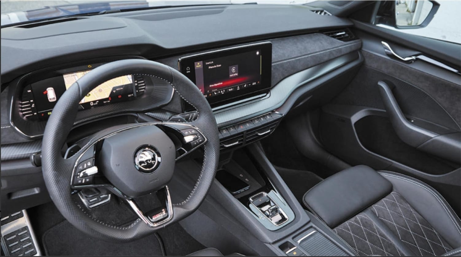 Skoda Octavia RS   245cv con Aire acondicionado