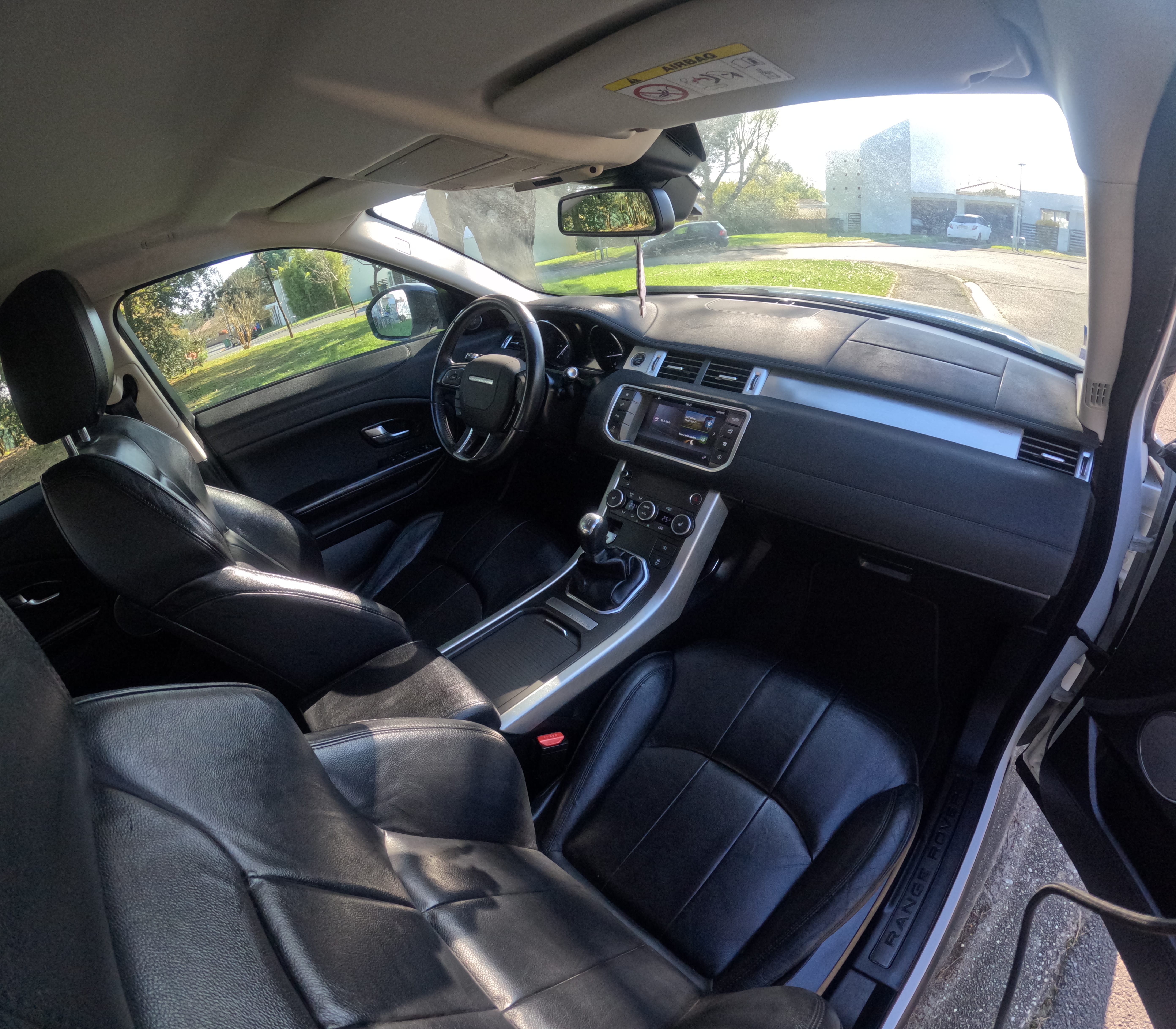 Land-Rover Range Rover Evoque