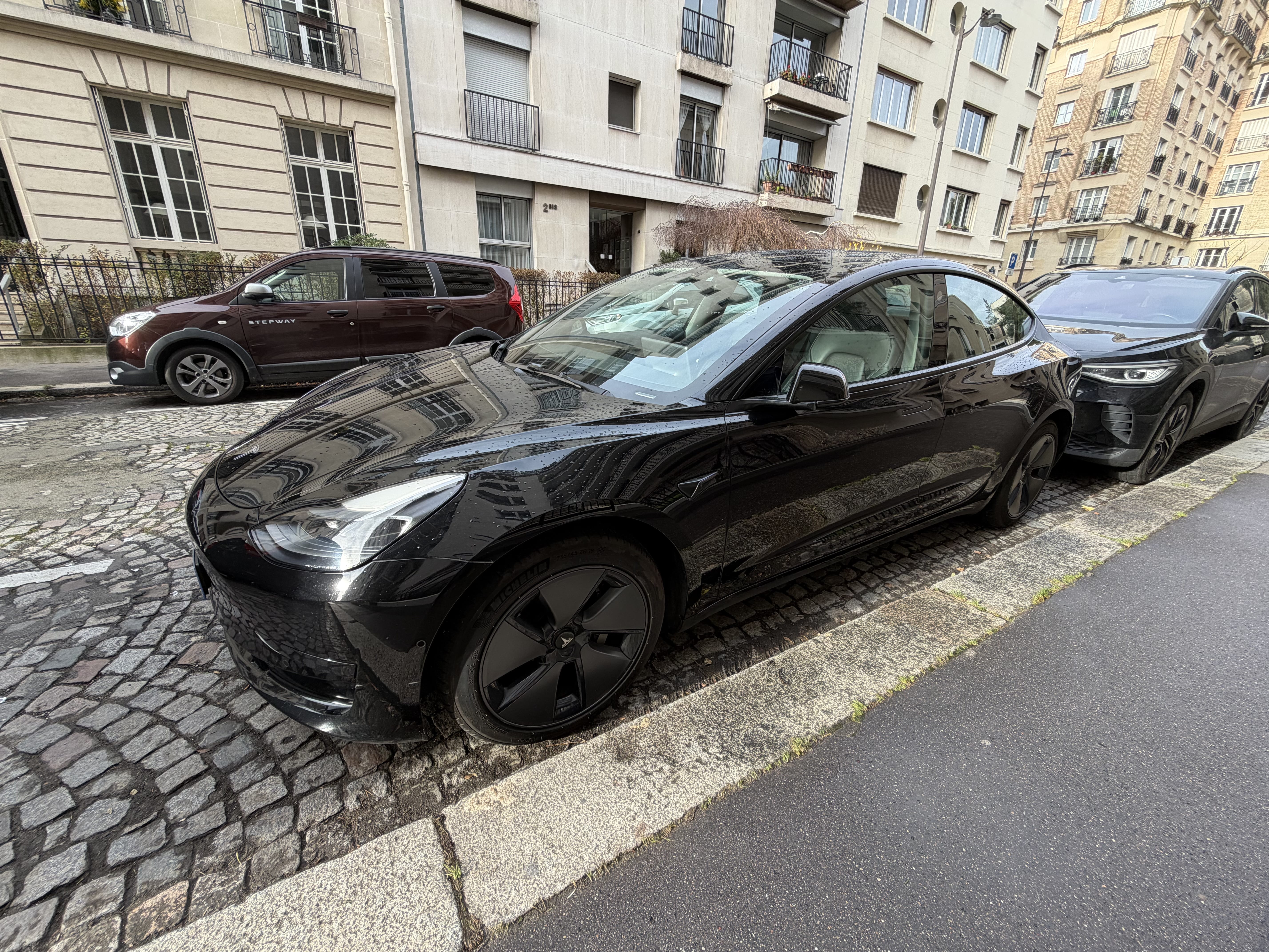 Tesla Model 3, 2022, Électrique, automatique