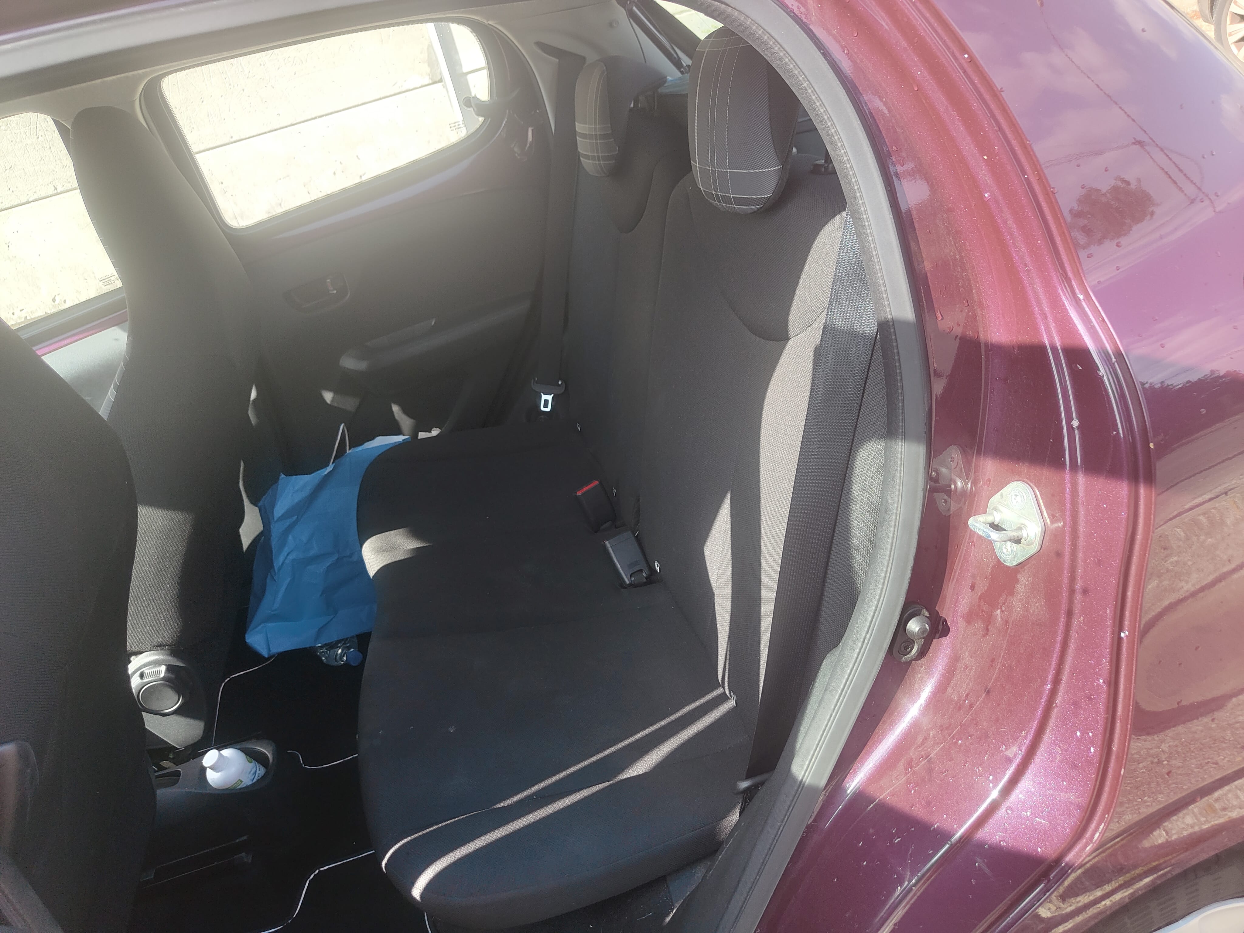 Peugeot 108 avec Entrée audio / iPod