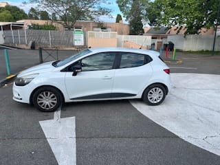 Renault Clio avec Climatisation