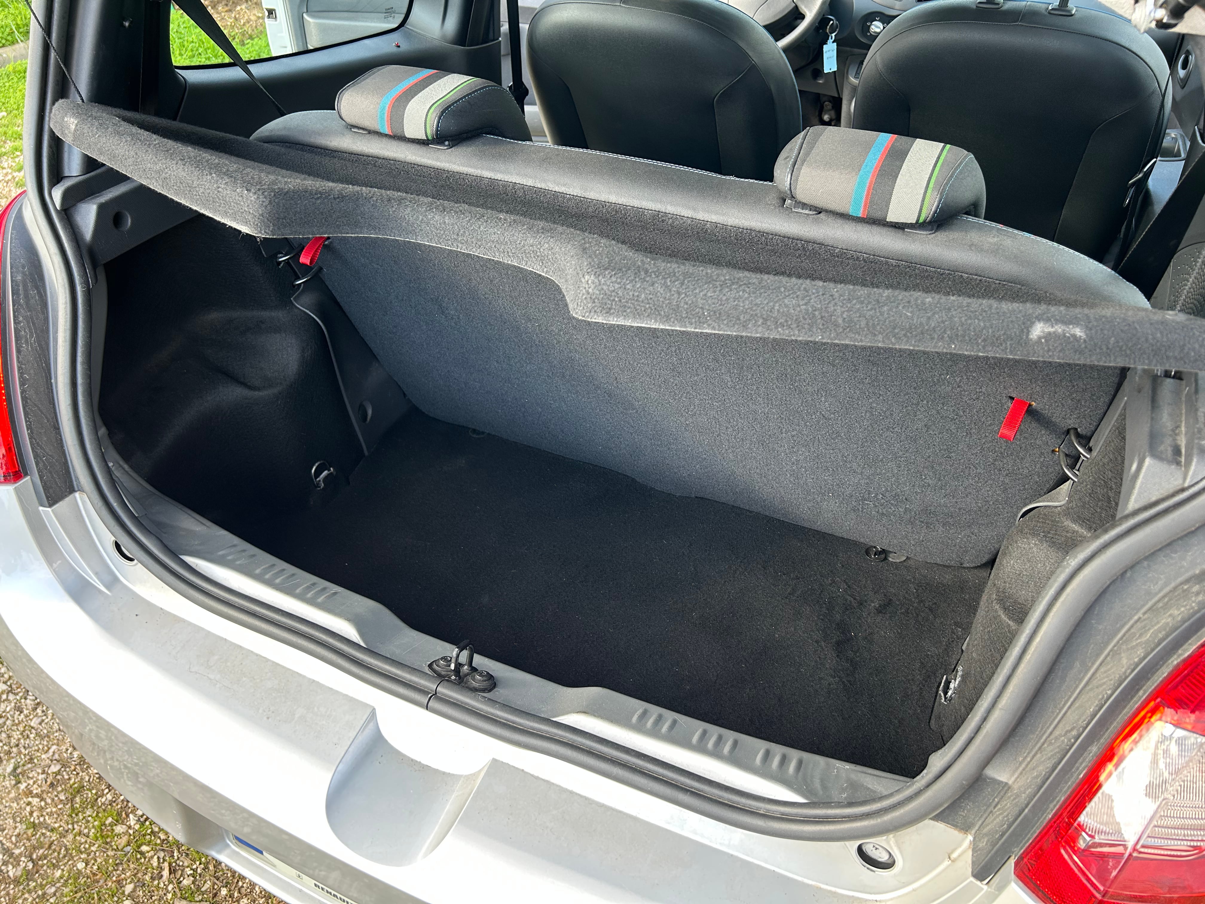 Renault Twingo II 1,2 16V essence