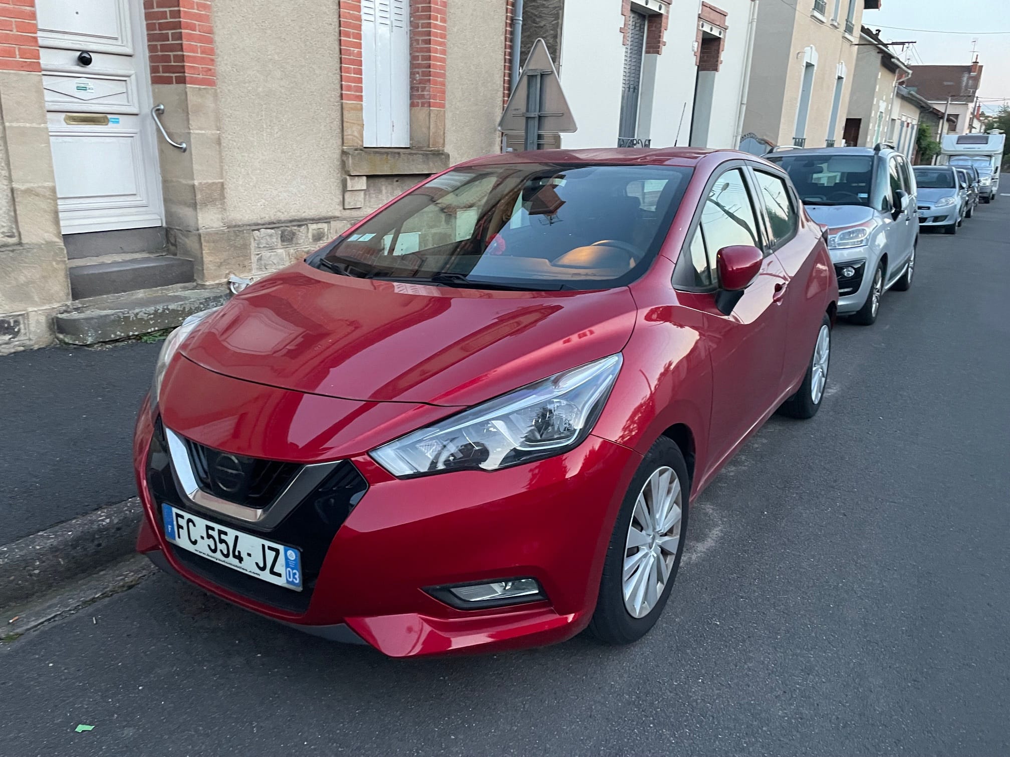 Nissan Micra, 2018, Essence 95