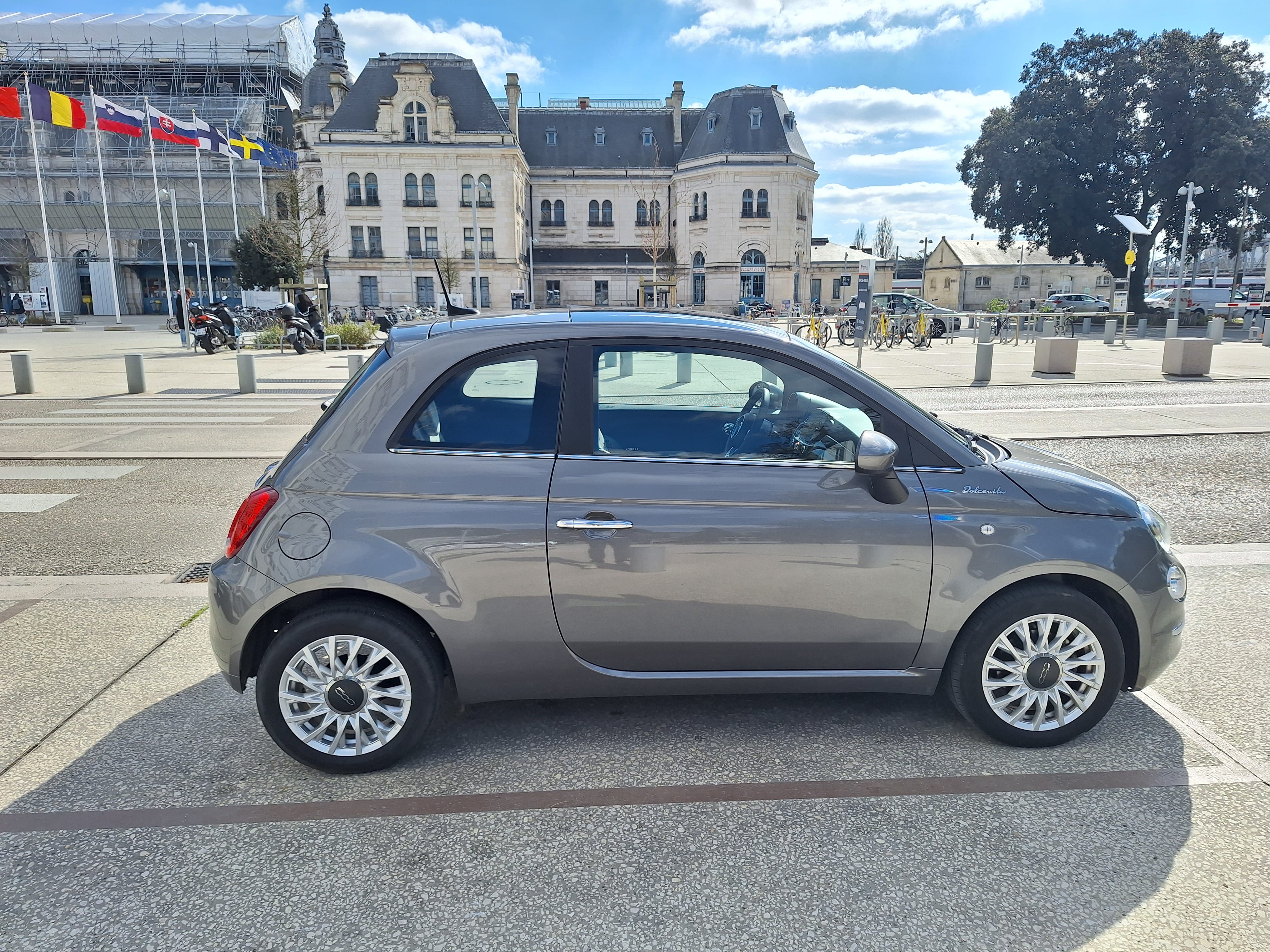 Fiat 500 Hybride avec Climatisation