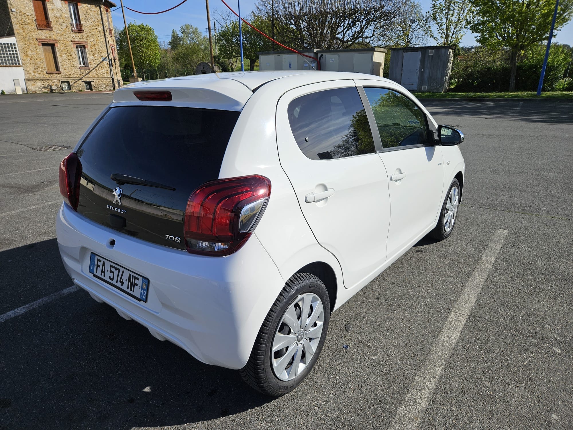 Peugeot 108 avec Climatisation